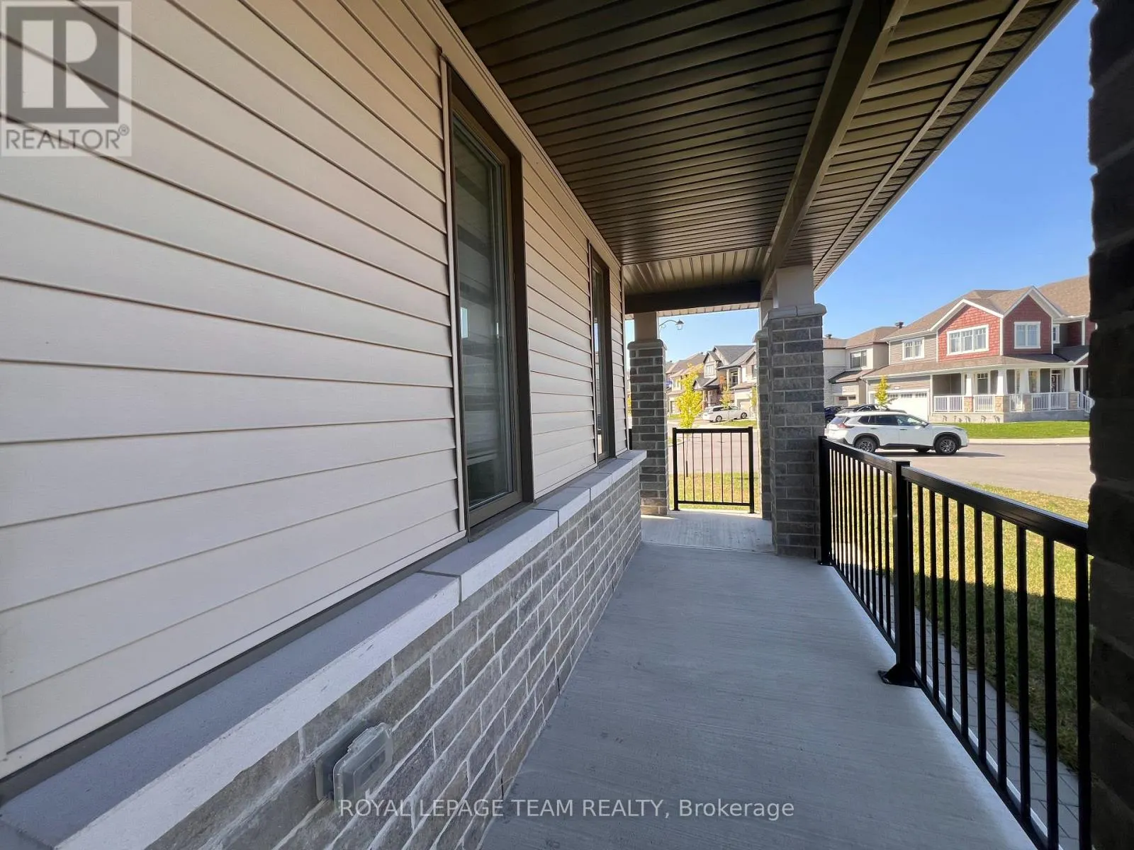 965 FAMEFLOWER STREET