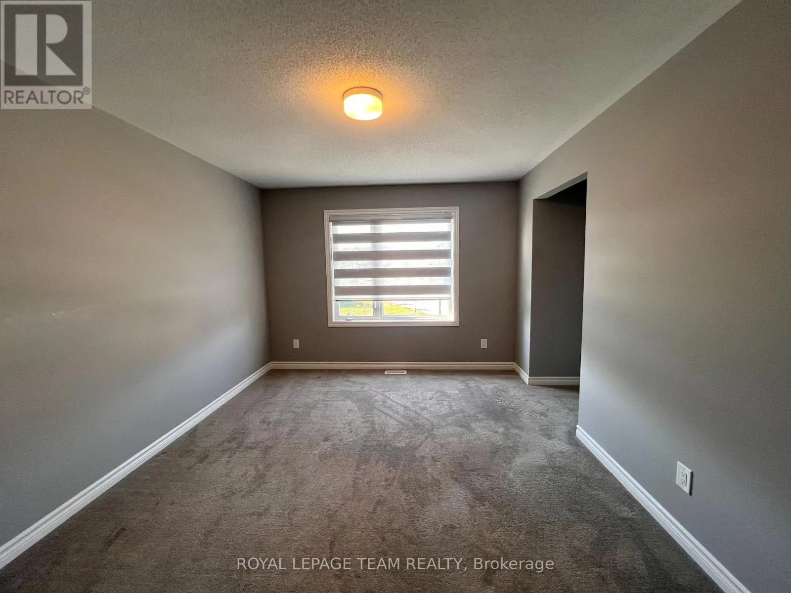 965 FAMEFLOWER STREET