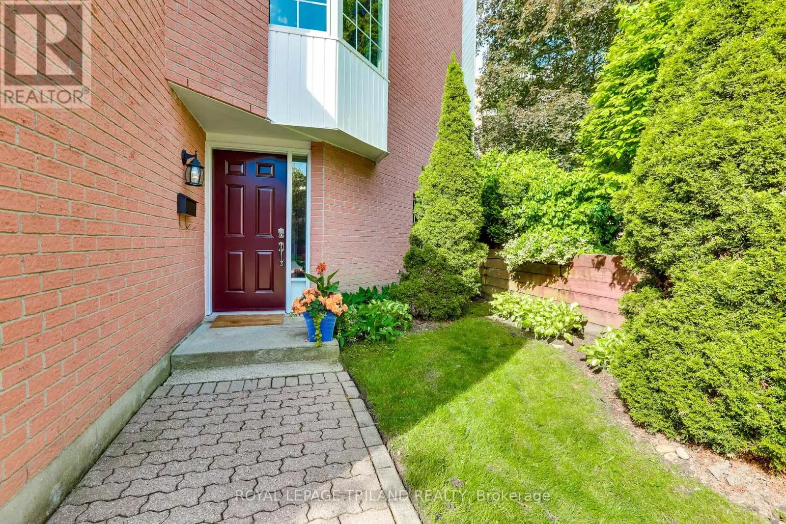 77 - 703 WINDERMERE ROAD, #77