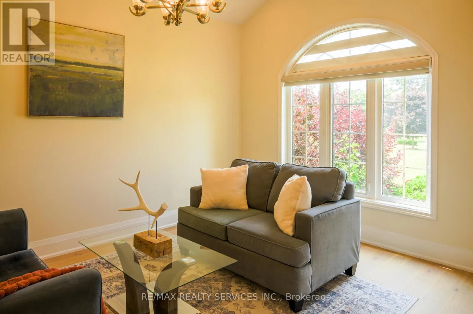 214 & 218 MAPLE AVENUE S