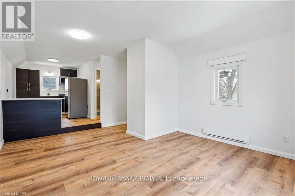 2 - 3717 HIBBARD STREET, #2