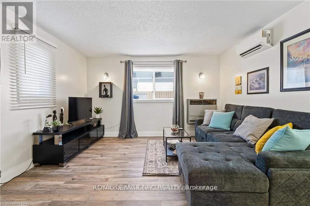 MAIN - 3717 HIBBARD STREET, #Main