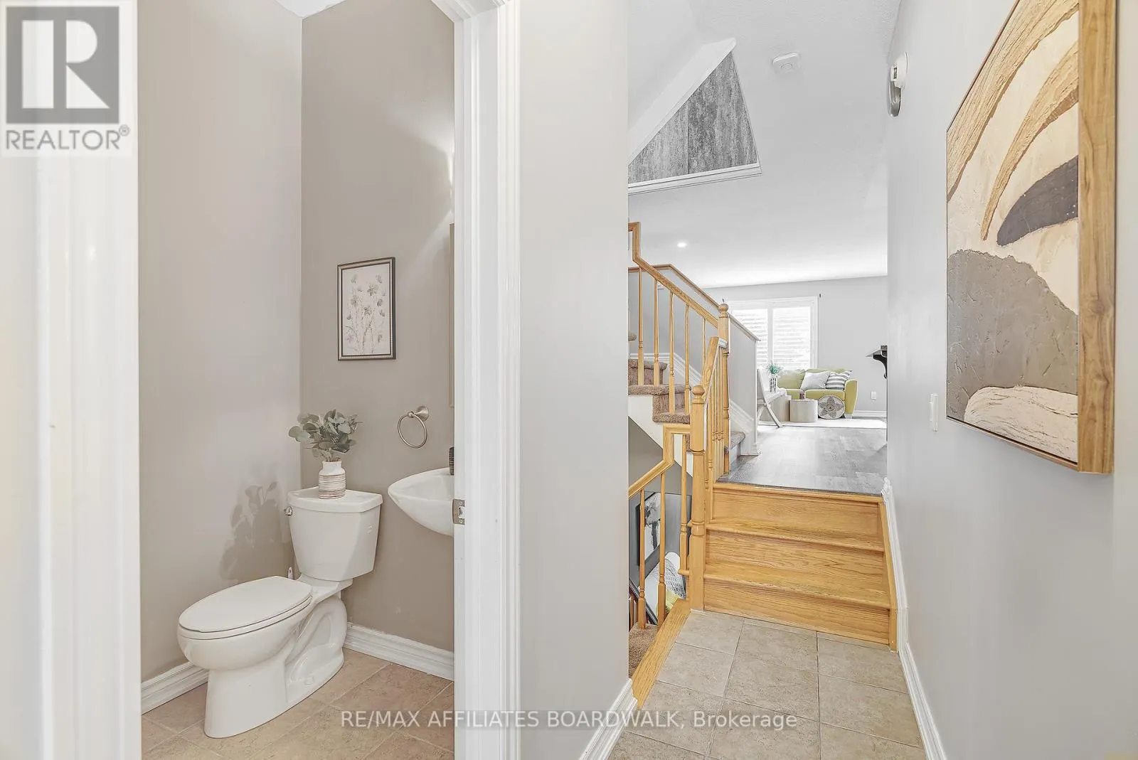 317 GLENBRAE AVENUE