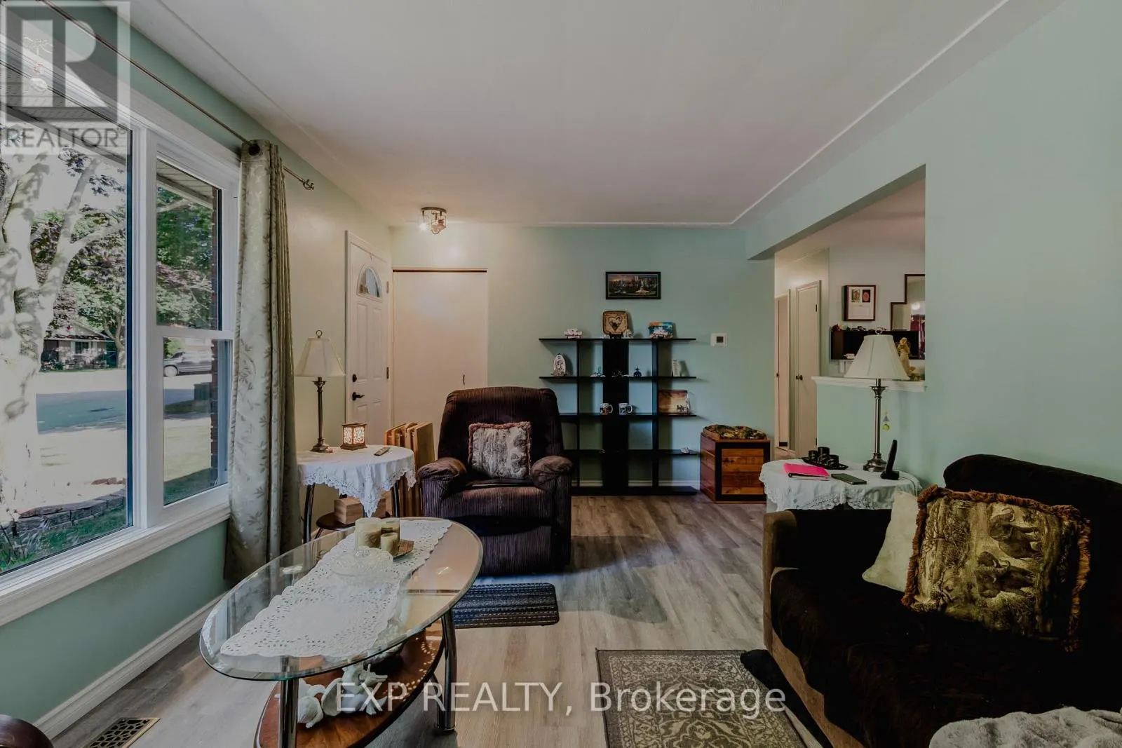 254 DENT PLACE