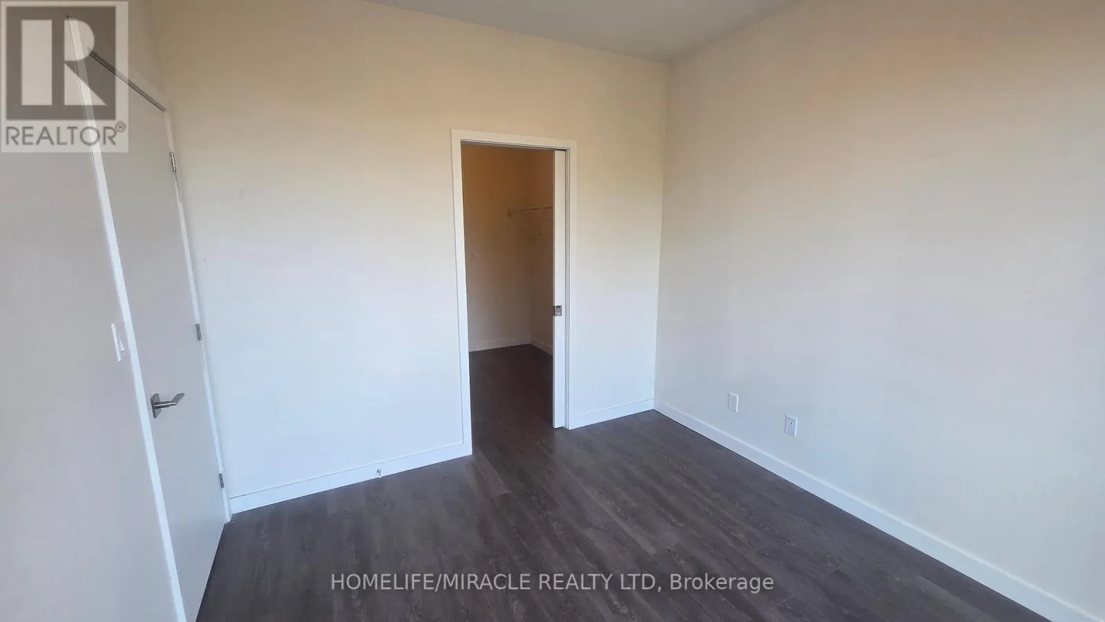 221 - 690 KING STREET W