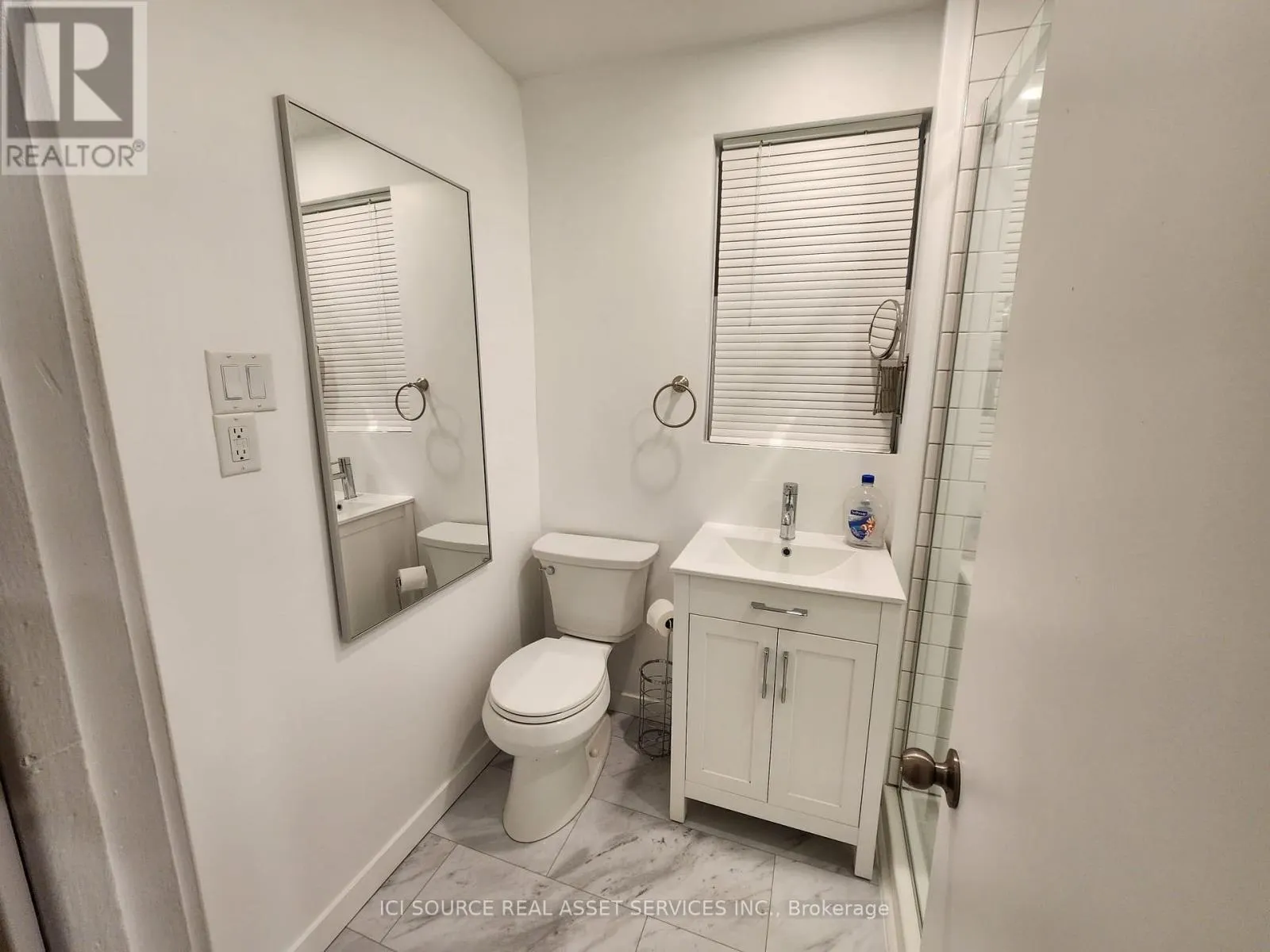 2ND FLOOR - 233 HECTOR-HOTTE WAY