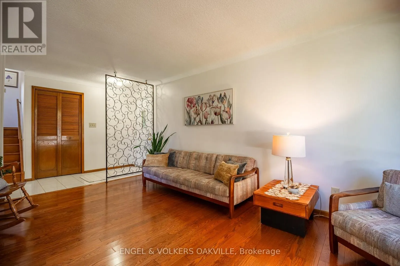 22 SANDY COVE CIRCLE