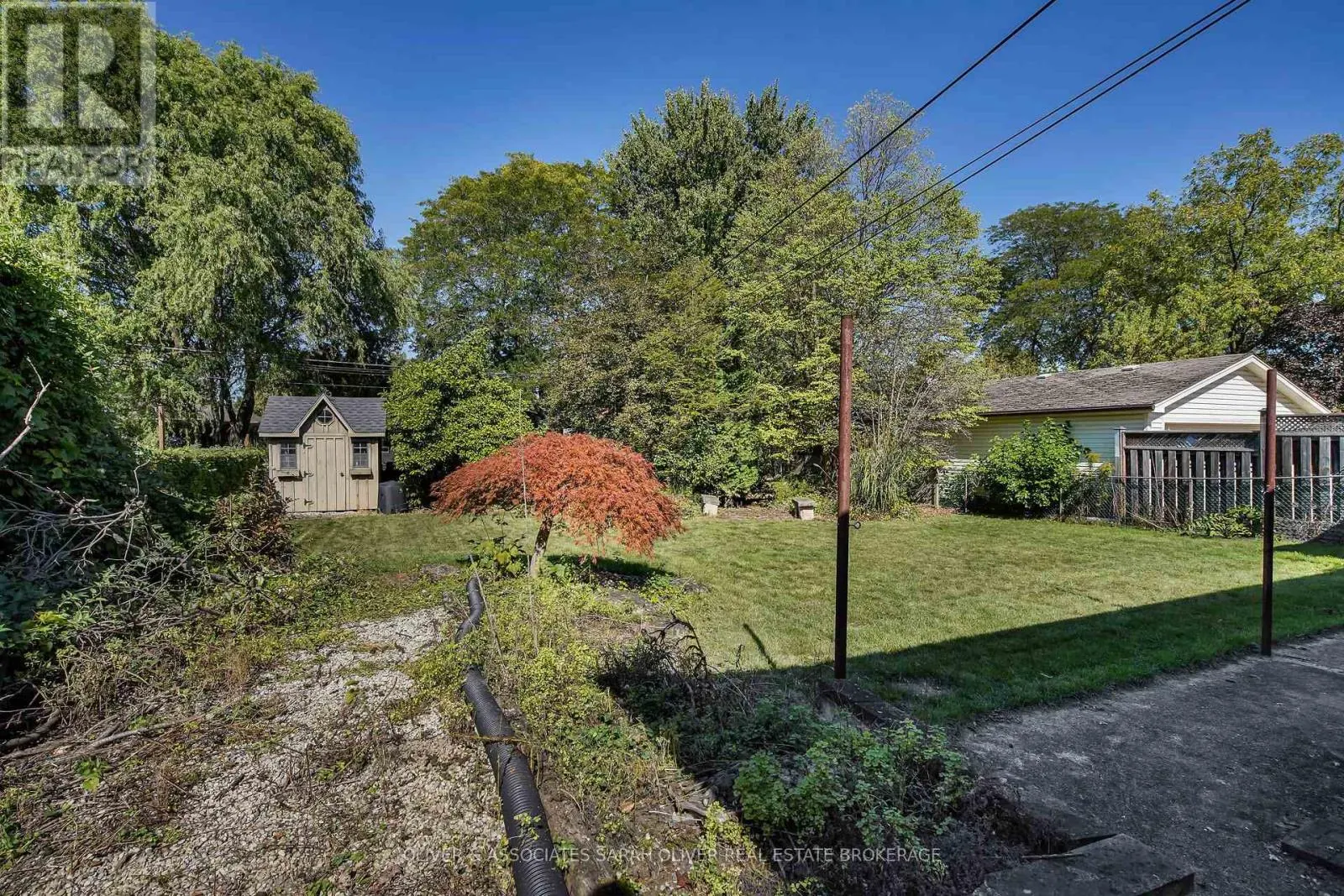 200 GLADMAN AVENUE