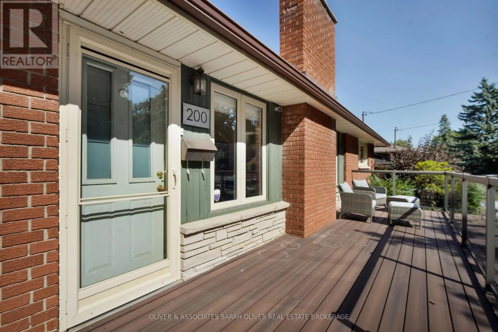 200 GLADMAN AVENUE