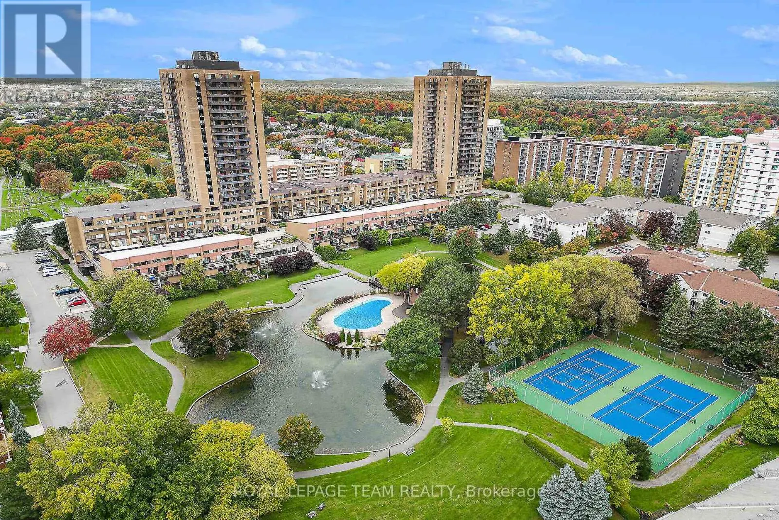 2509/2510 - 515 ST LAURENT BOULEVARD