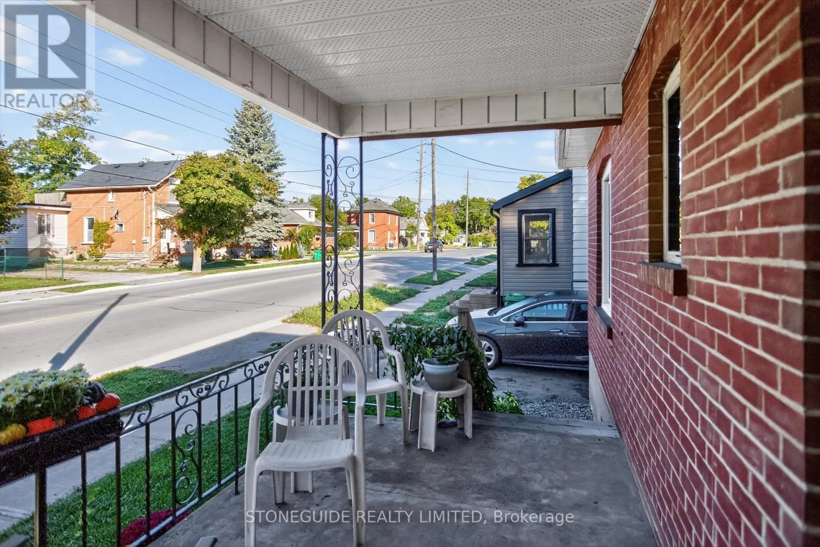 634 ARMOUR ROAD