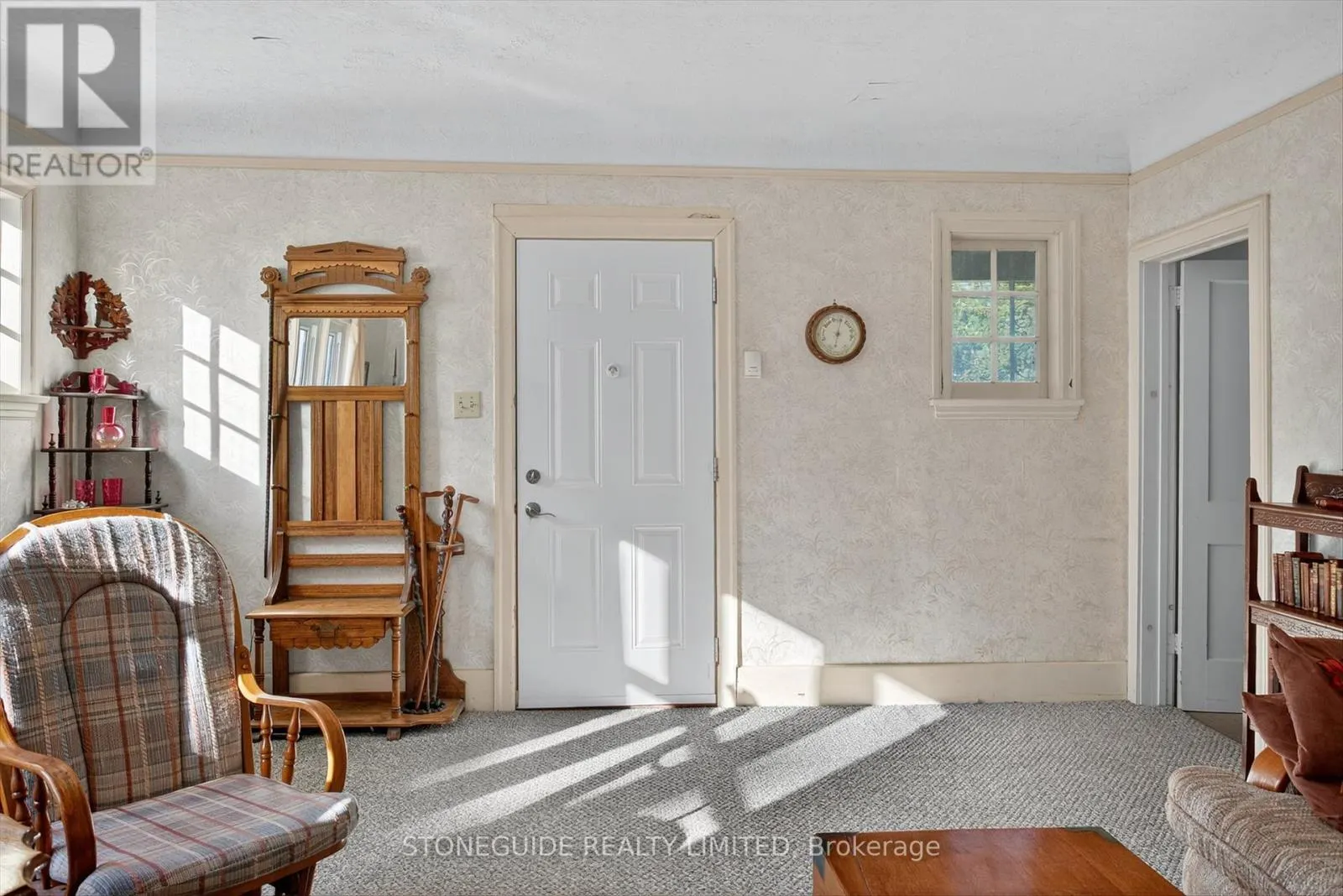 634 ARMOUR ROAD