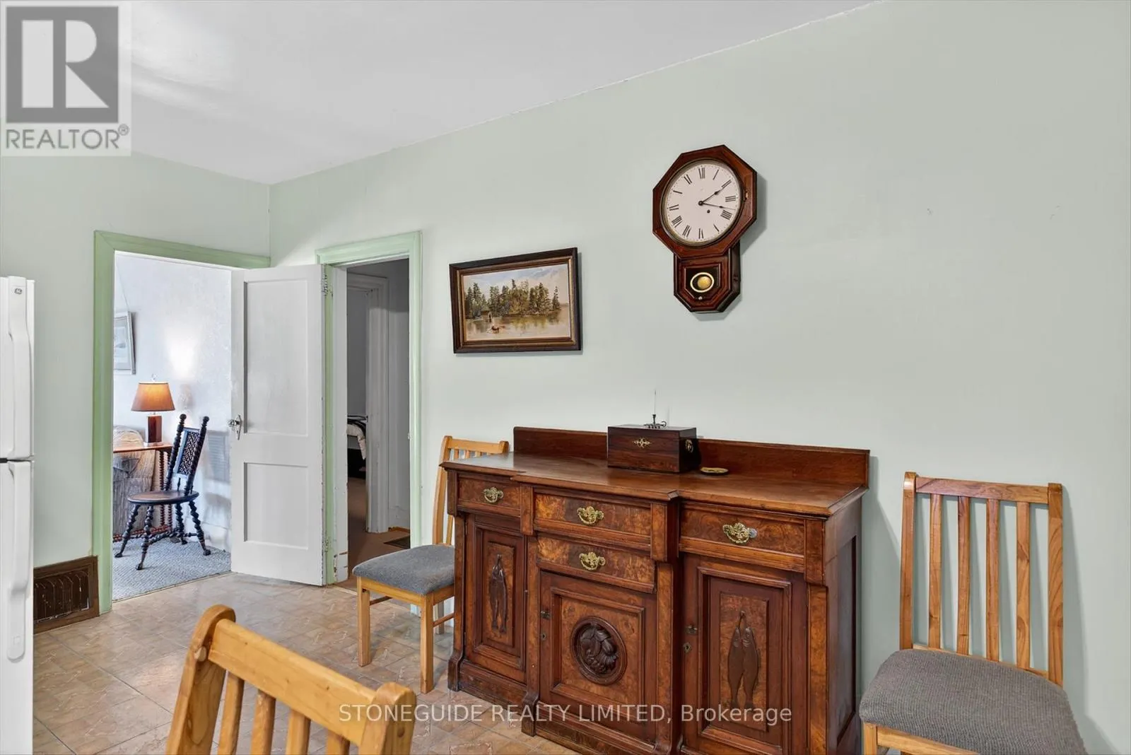 634 ARMOUR ROAD