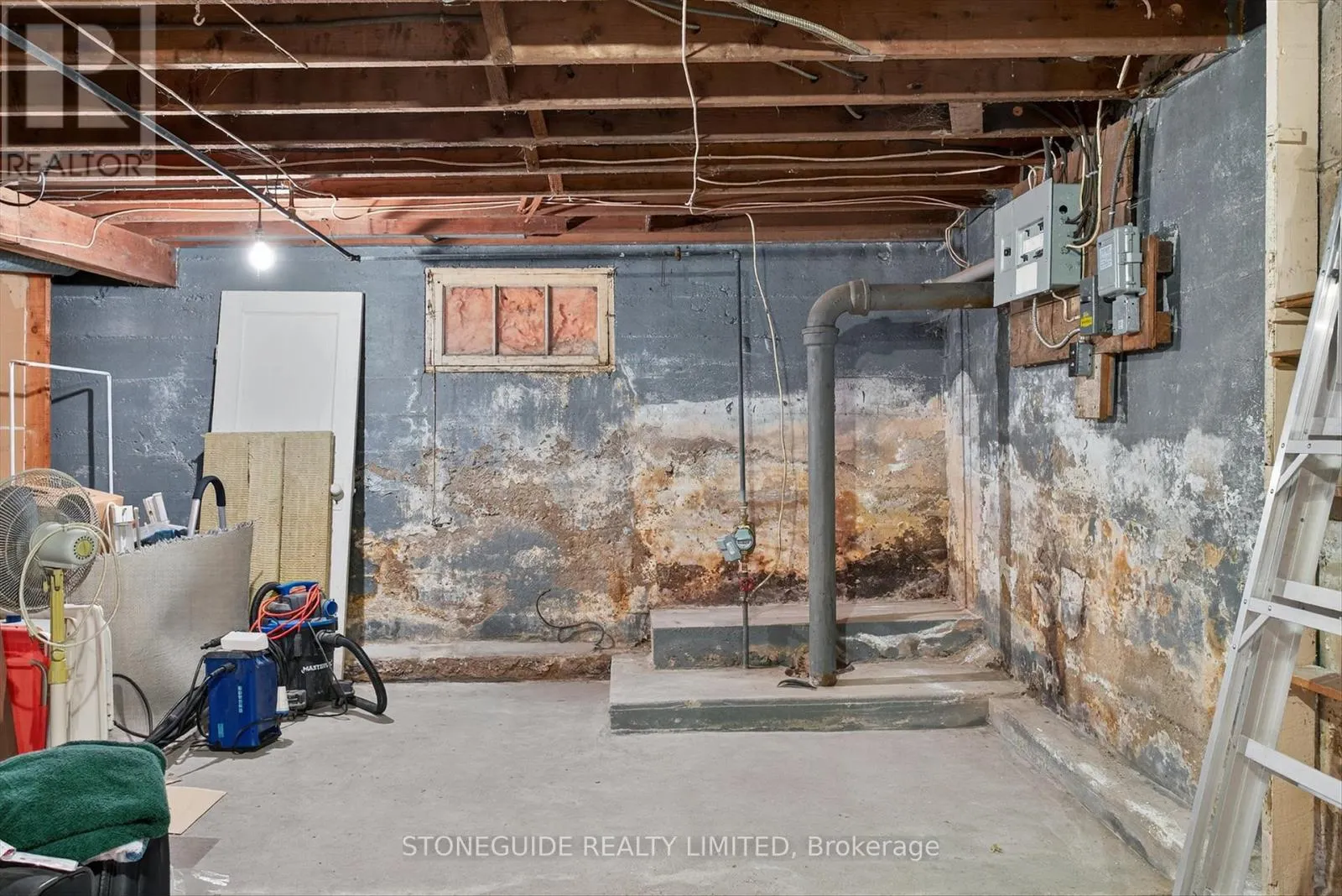 634 ARMOUR ROAD