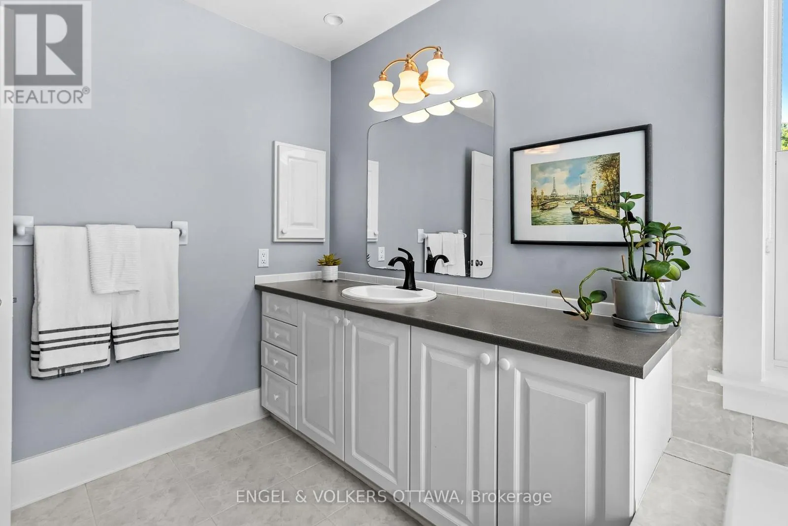 2139 BLUE WILLOW CRESCENT