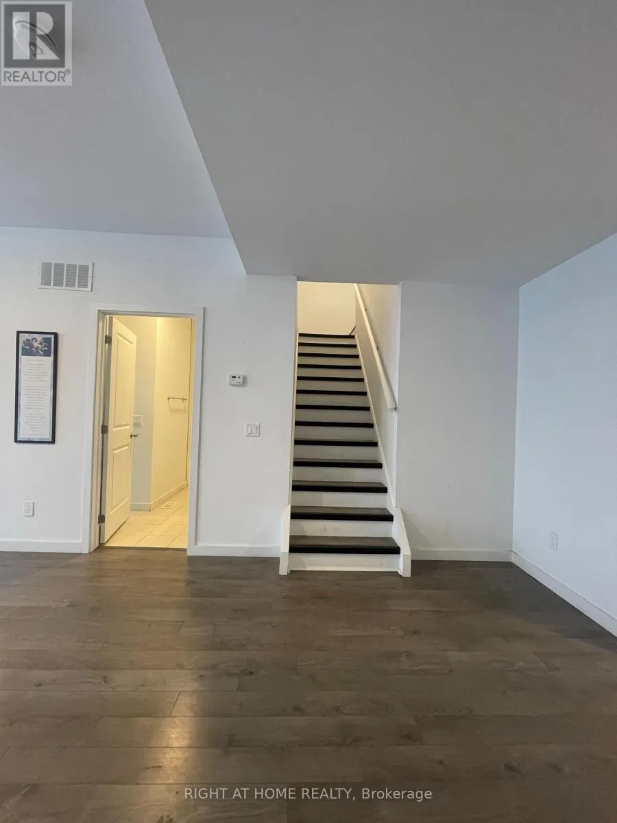 400 ALBERTA STREET