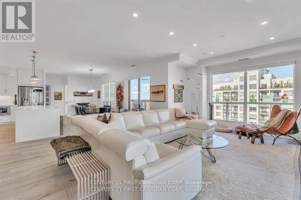 2701/2704 - 330 RIDOUT STREET N, #2701/2704