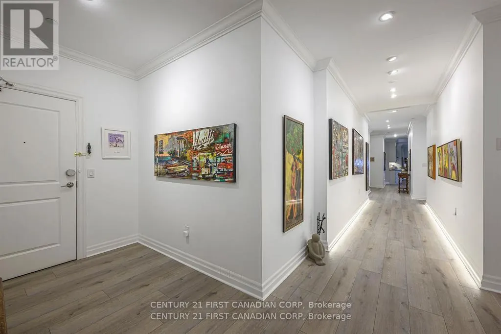 2701/2704 - 330 RIDOUT STREET N, #2701/2704