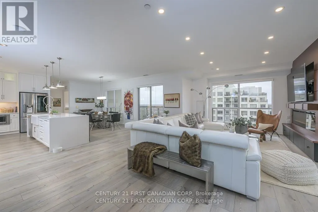 2701/2704 - 330 RIDOUT STREET N, #2701/2704