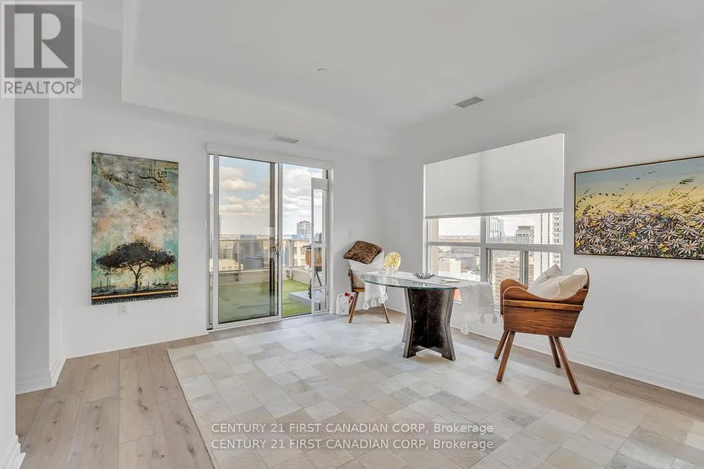 2701/2704 - 330 RIDOUT STREET N, #2701/2704