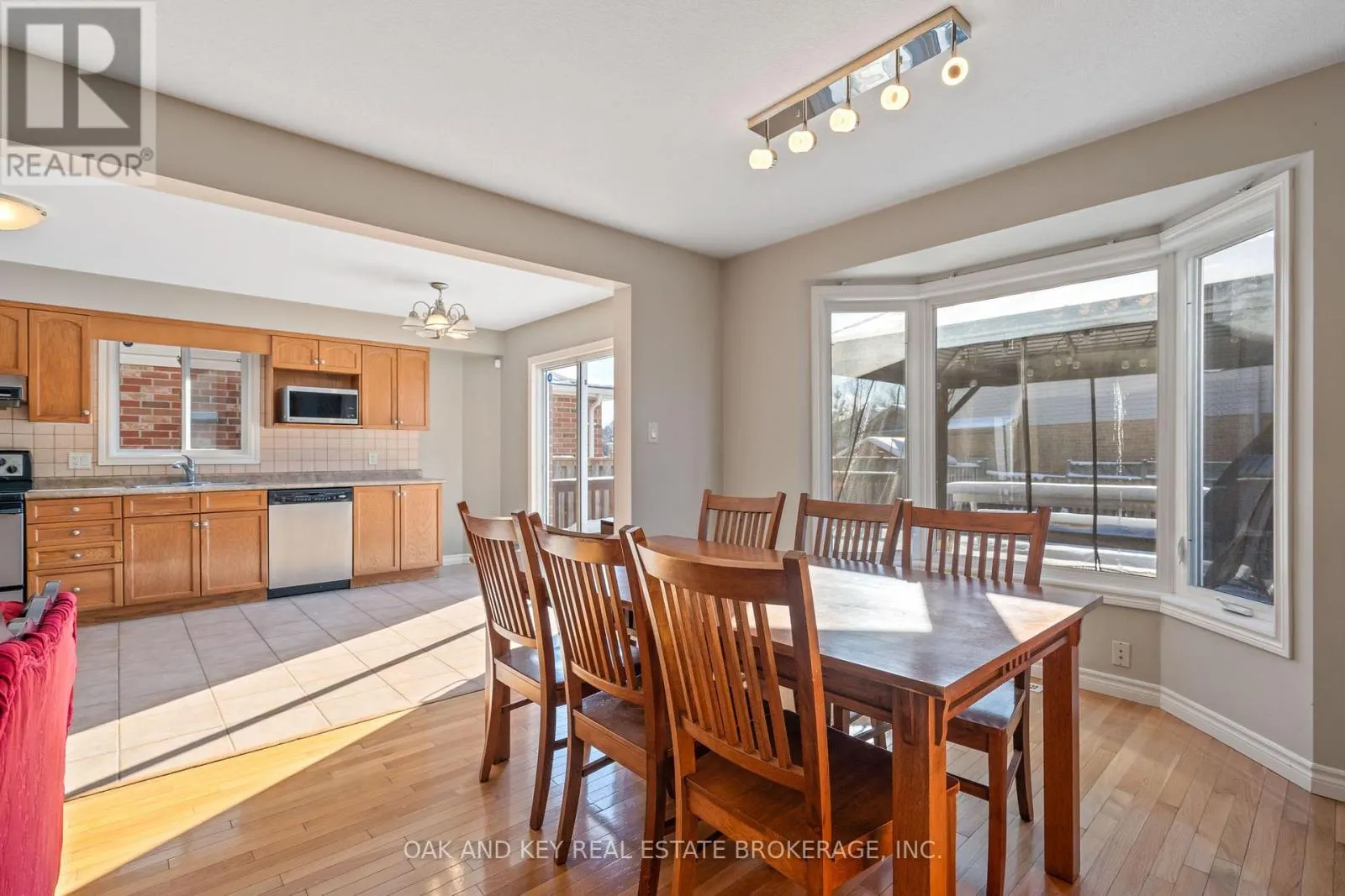 1307 BLACKMAPLE DRIVE