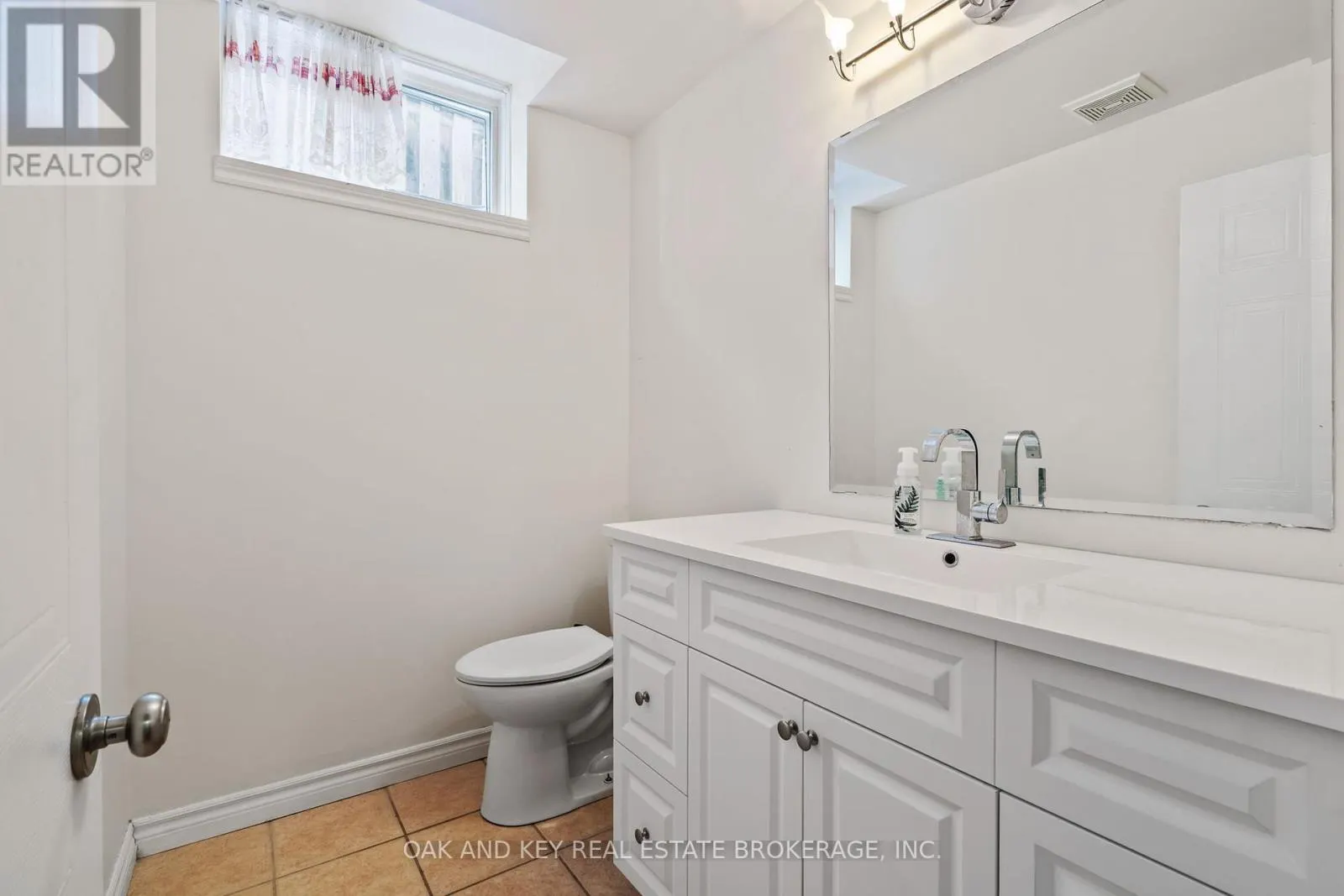1307 BLACKMAPLE DRIVE