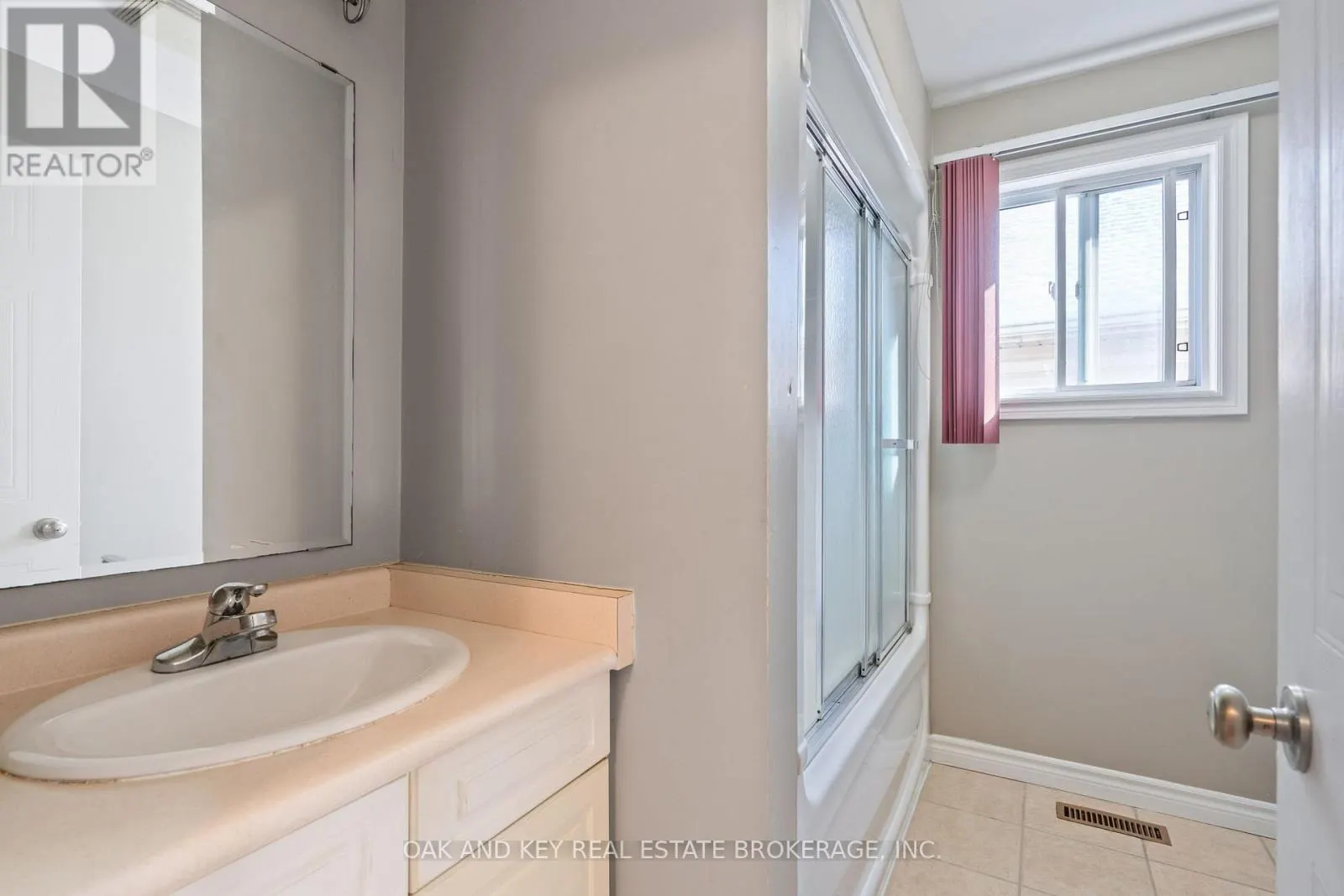 1307 BLACKMAPLE DRIVE