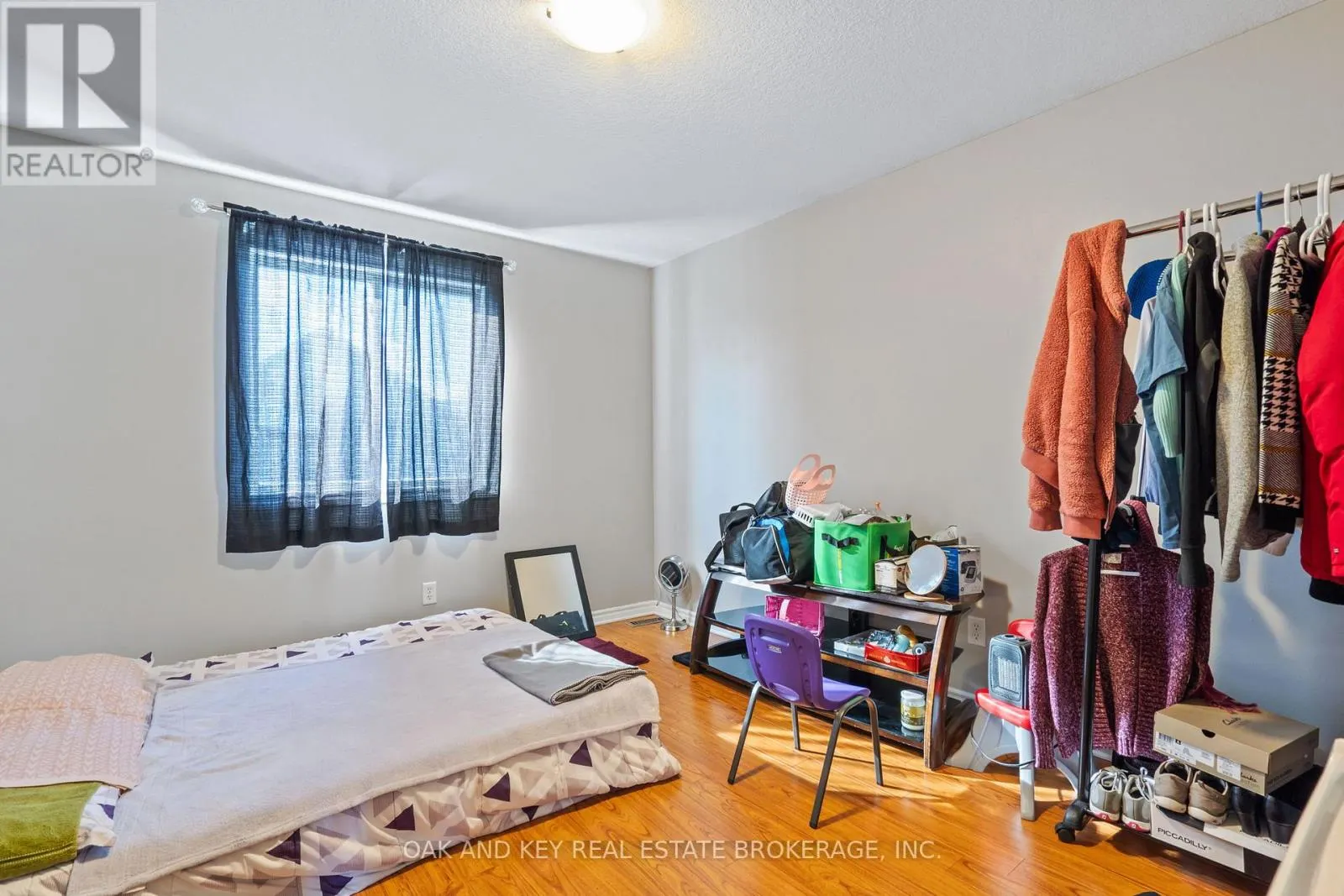 1307 BLACKMAPLE DRIVE