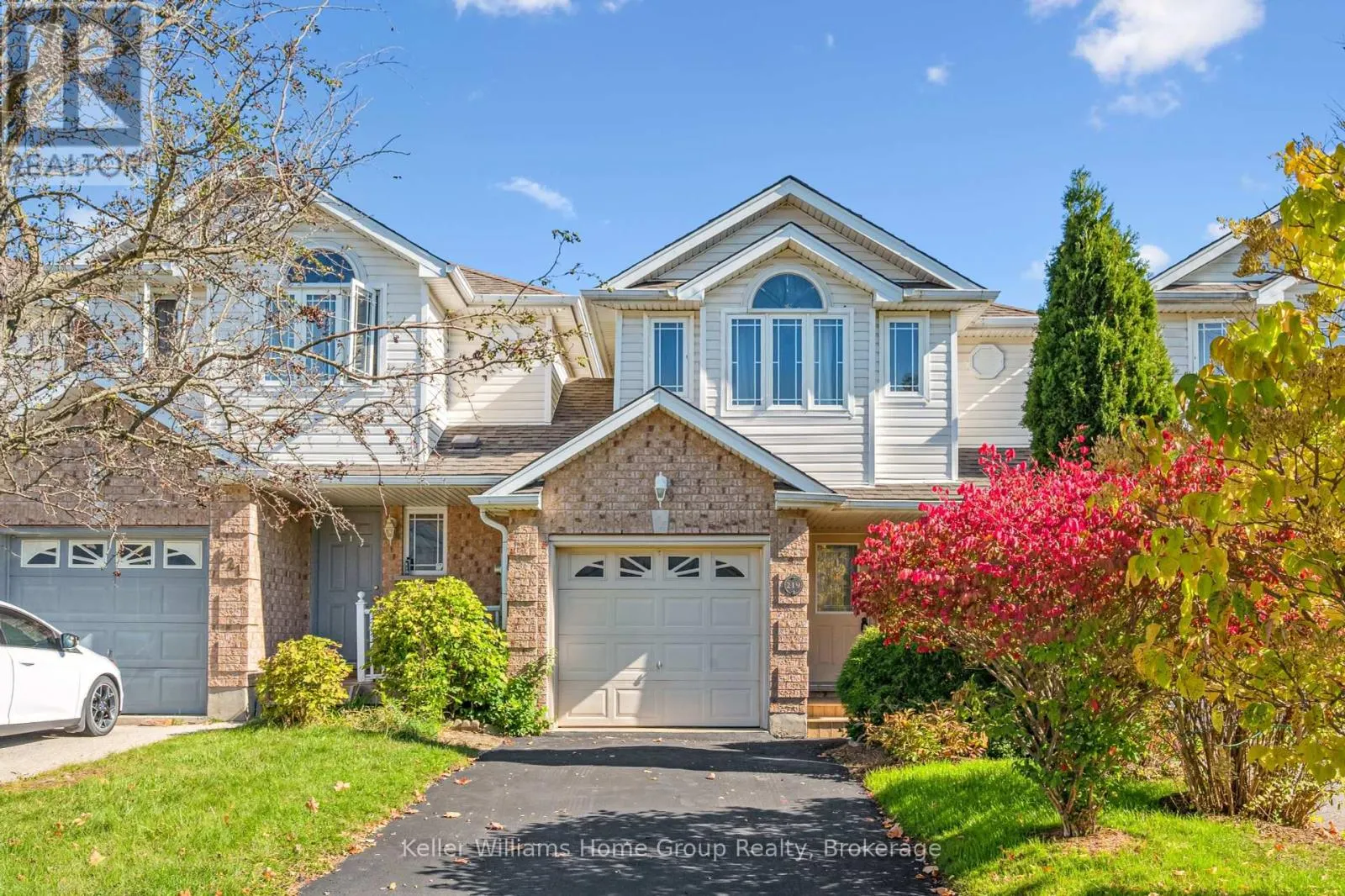 219 TERRAVIEW CRESCENT