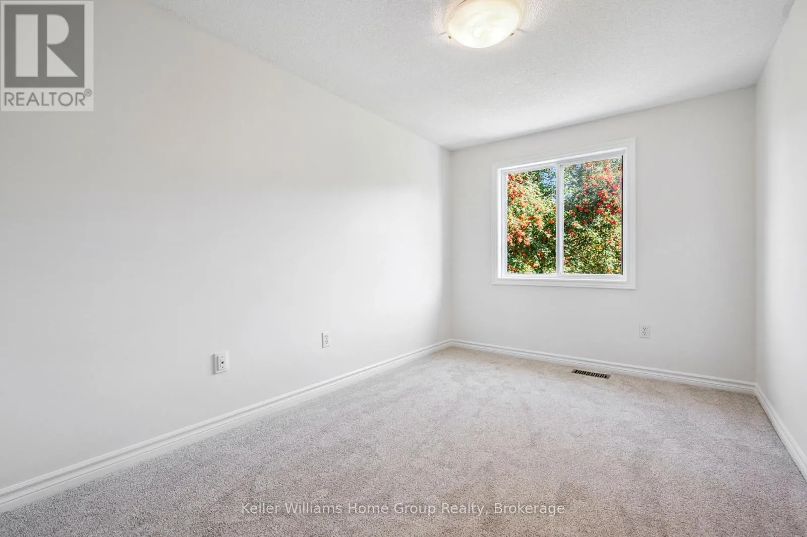 219 TERRAVIEW CRESCENT