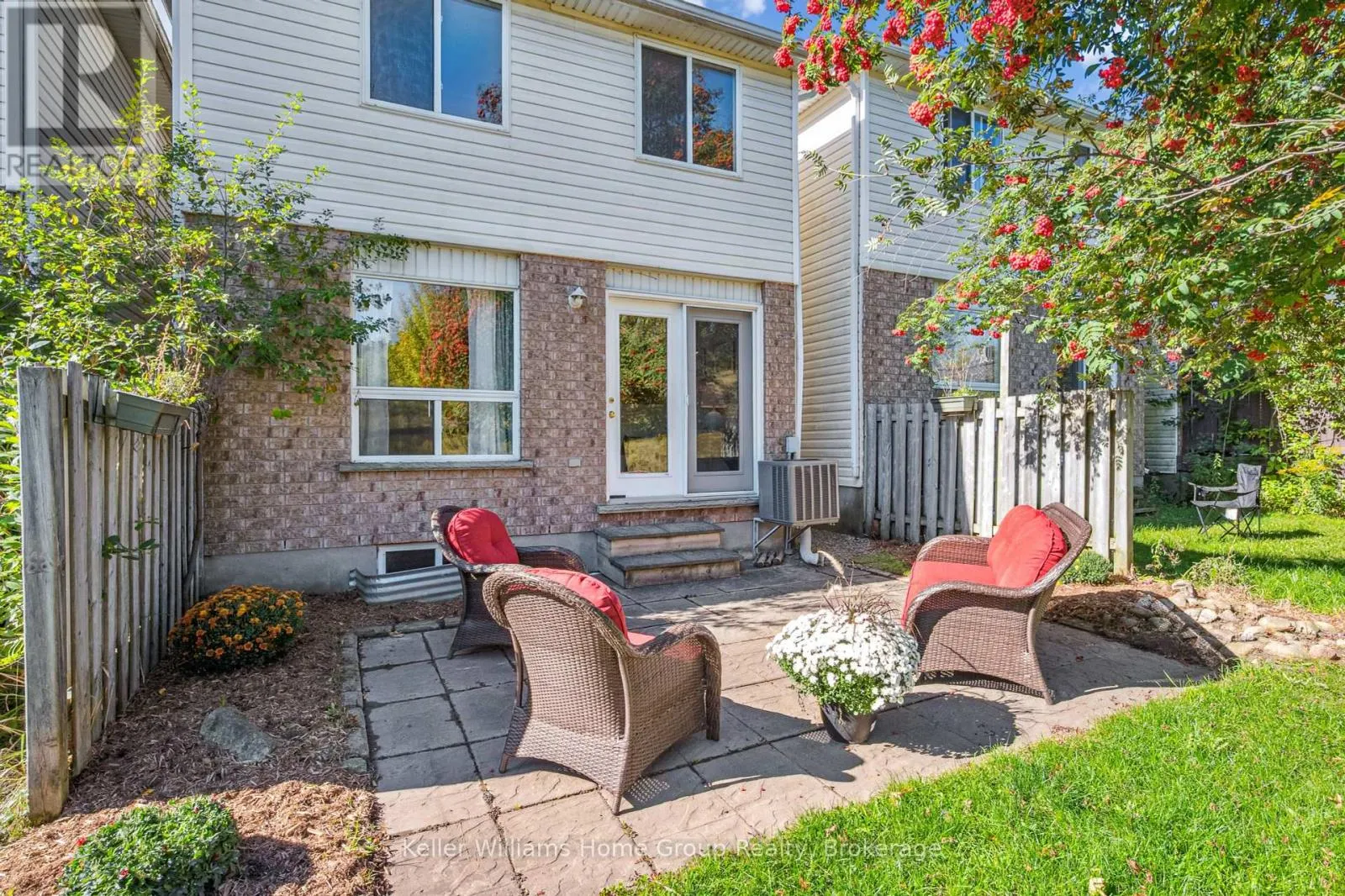 219 TERRAVIEW CRESCENT