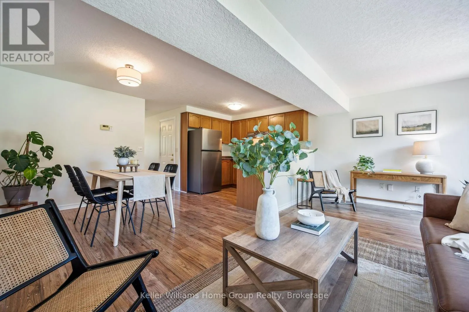 219 TERRAVIEW CRESCENT