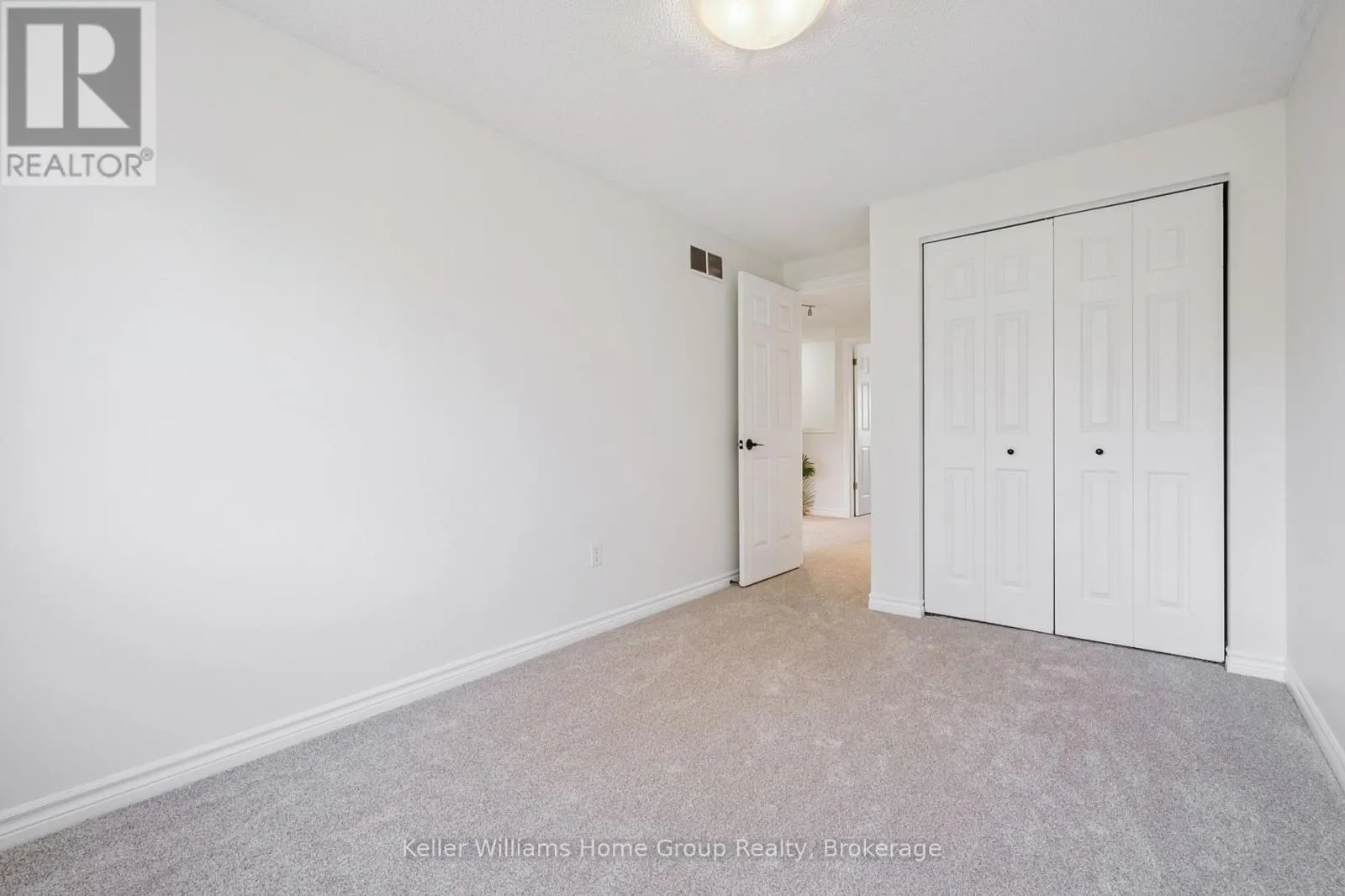 219 TERRAVIEW CRESCENT