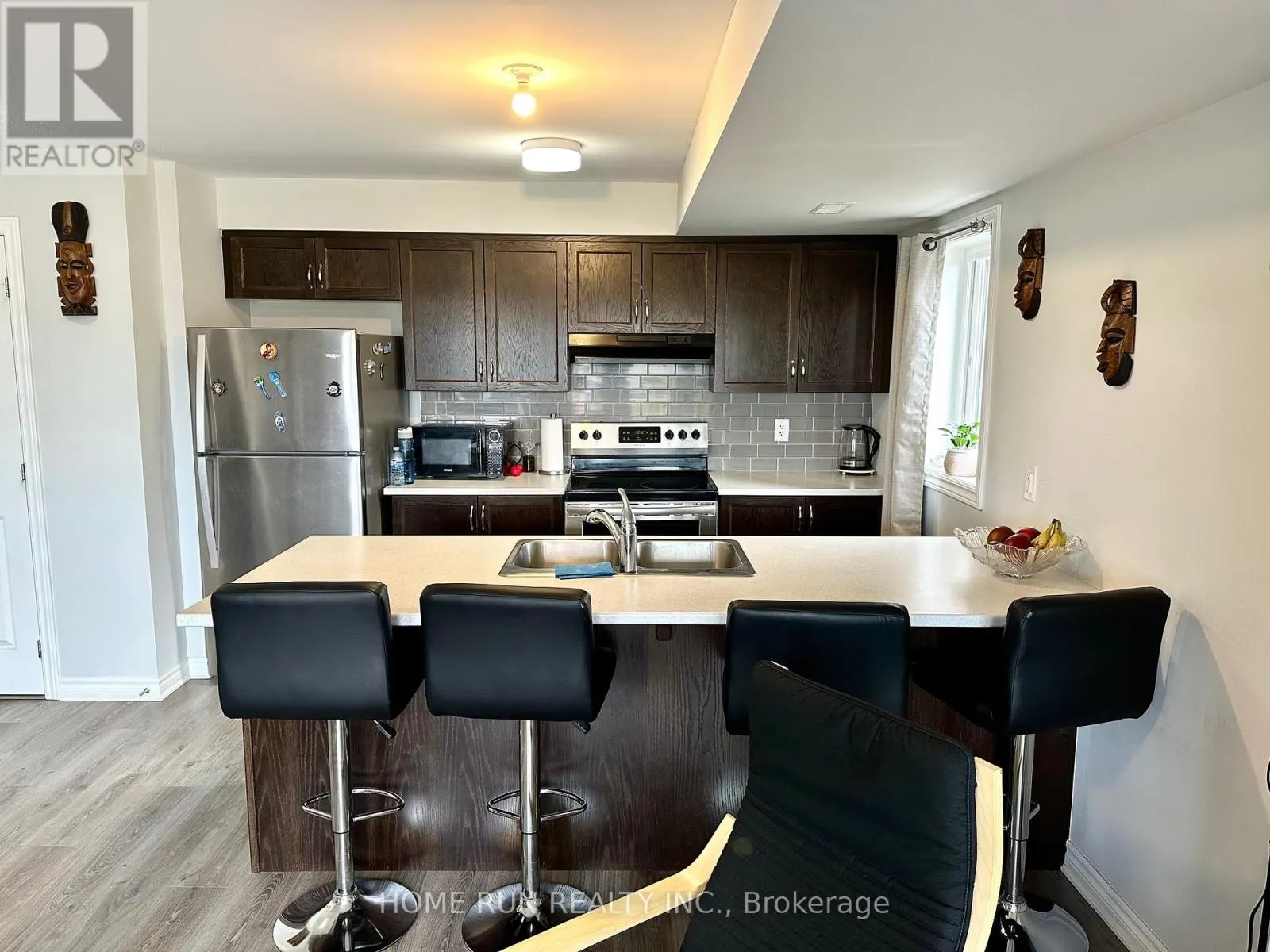860 ATLAS TERRACE