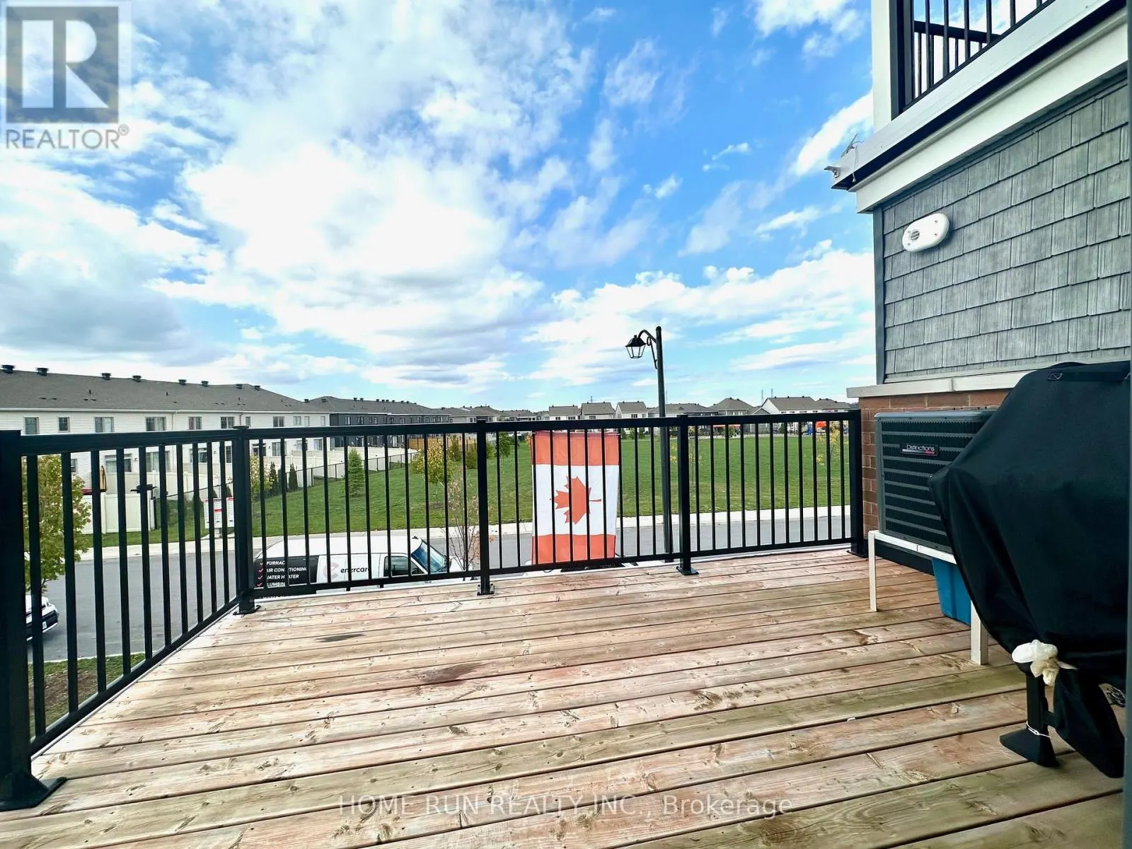 860 ATLAS TERRACE