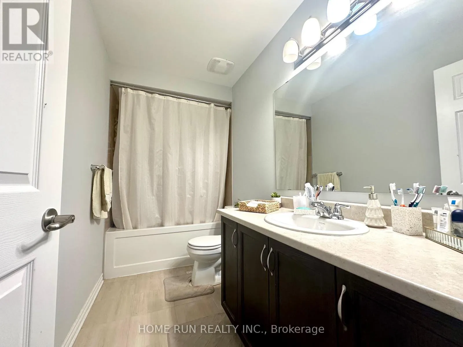 860 ATLAS TERRACE
