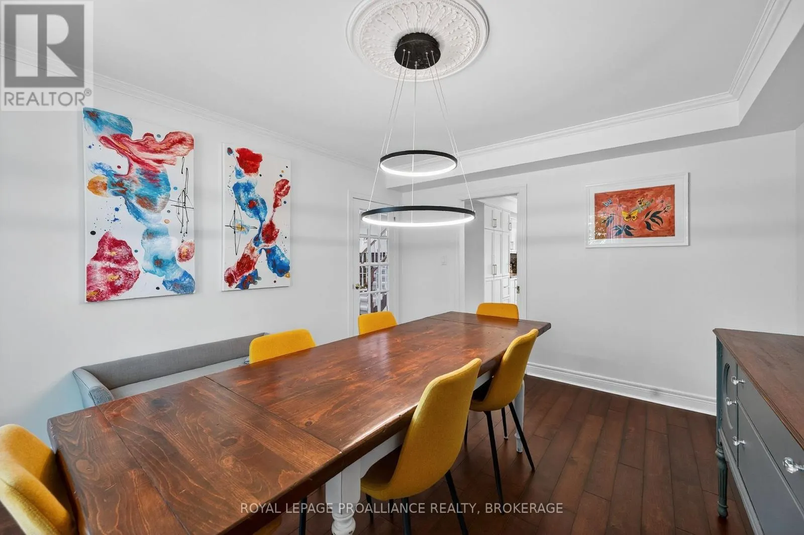 202 ALWINGTON PLACE