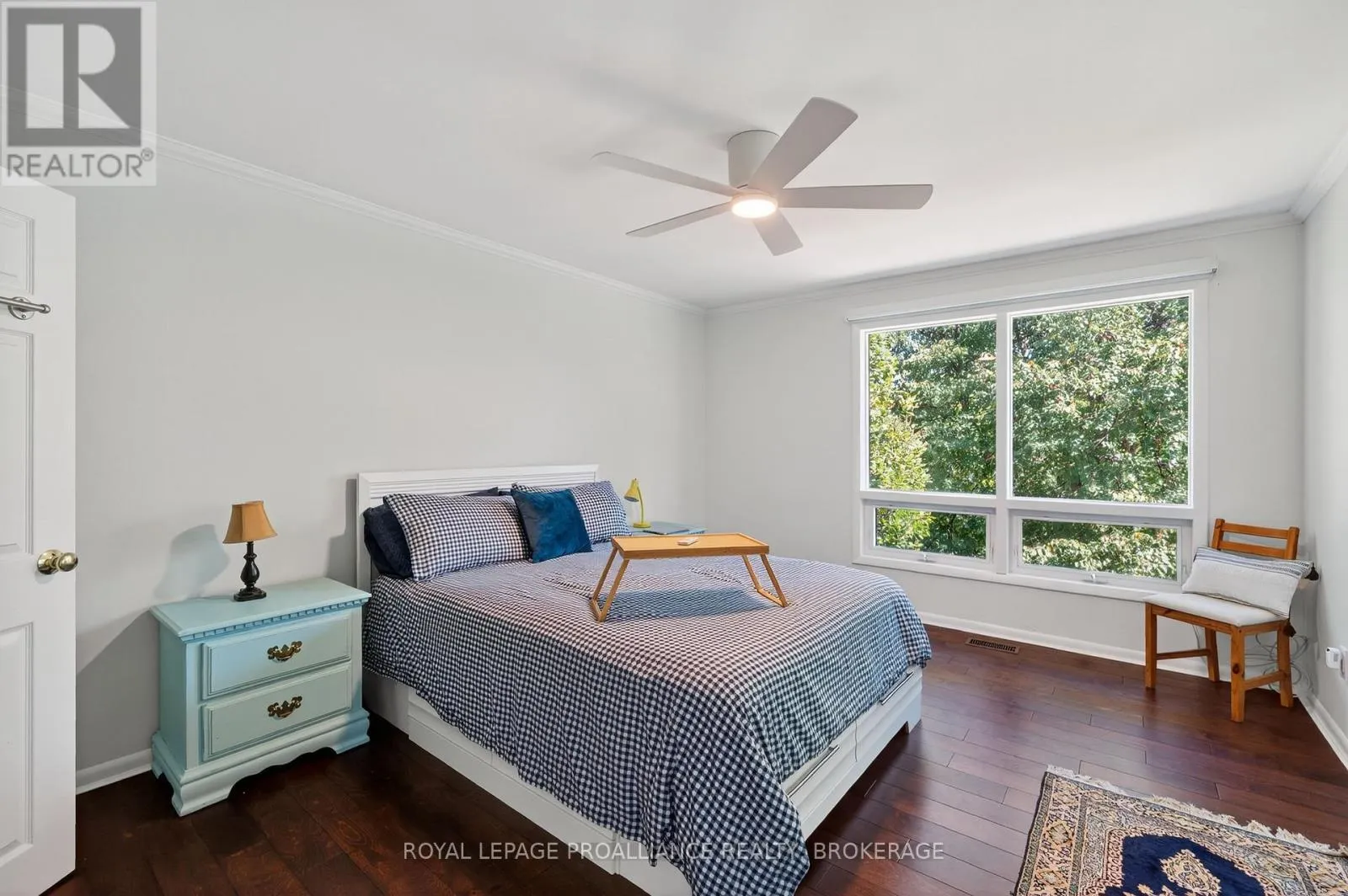202 ALWINGTON PLACE