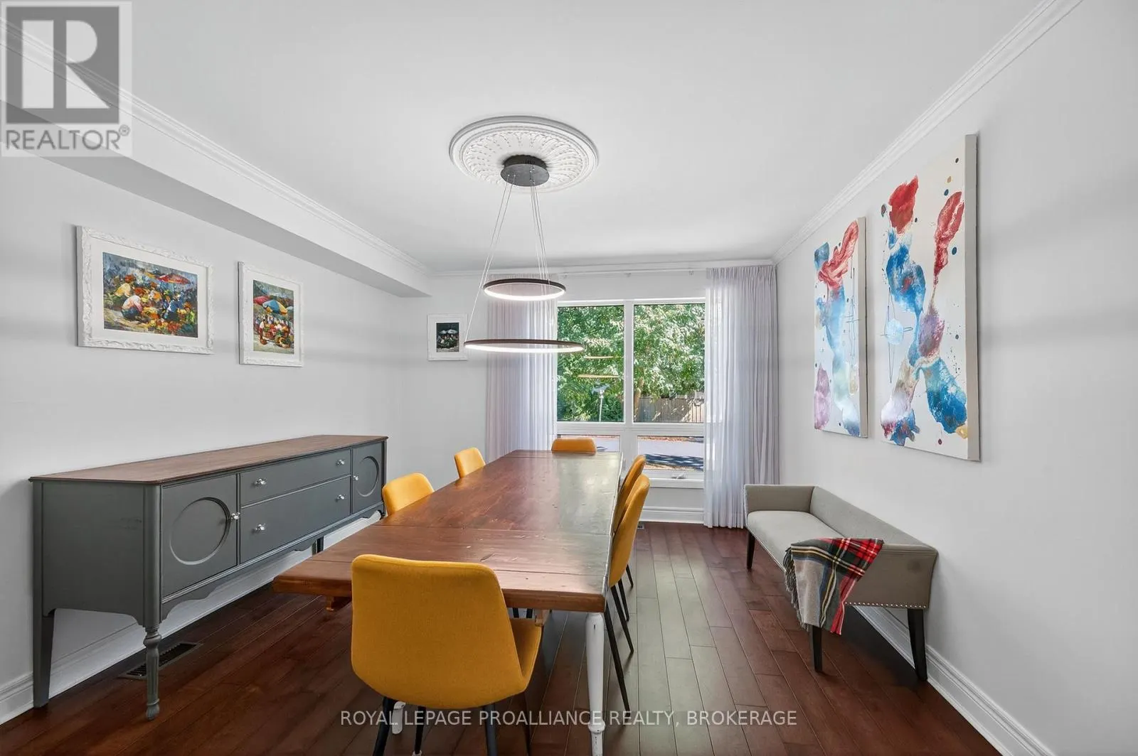 202 ALWINGTON PLACE