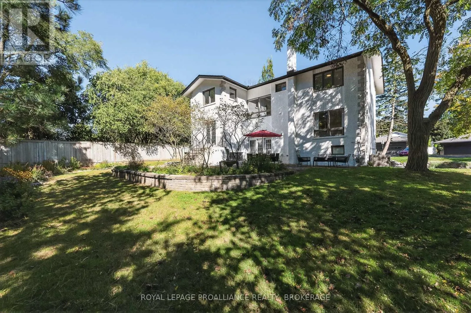 202 ALWINGTON PLACE
