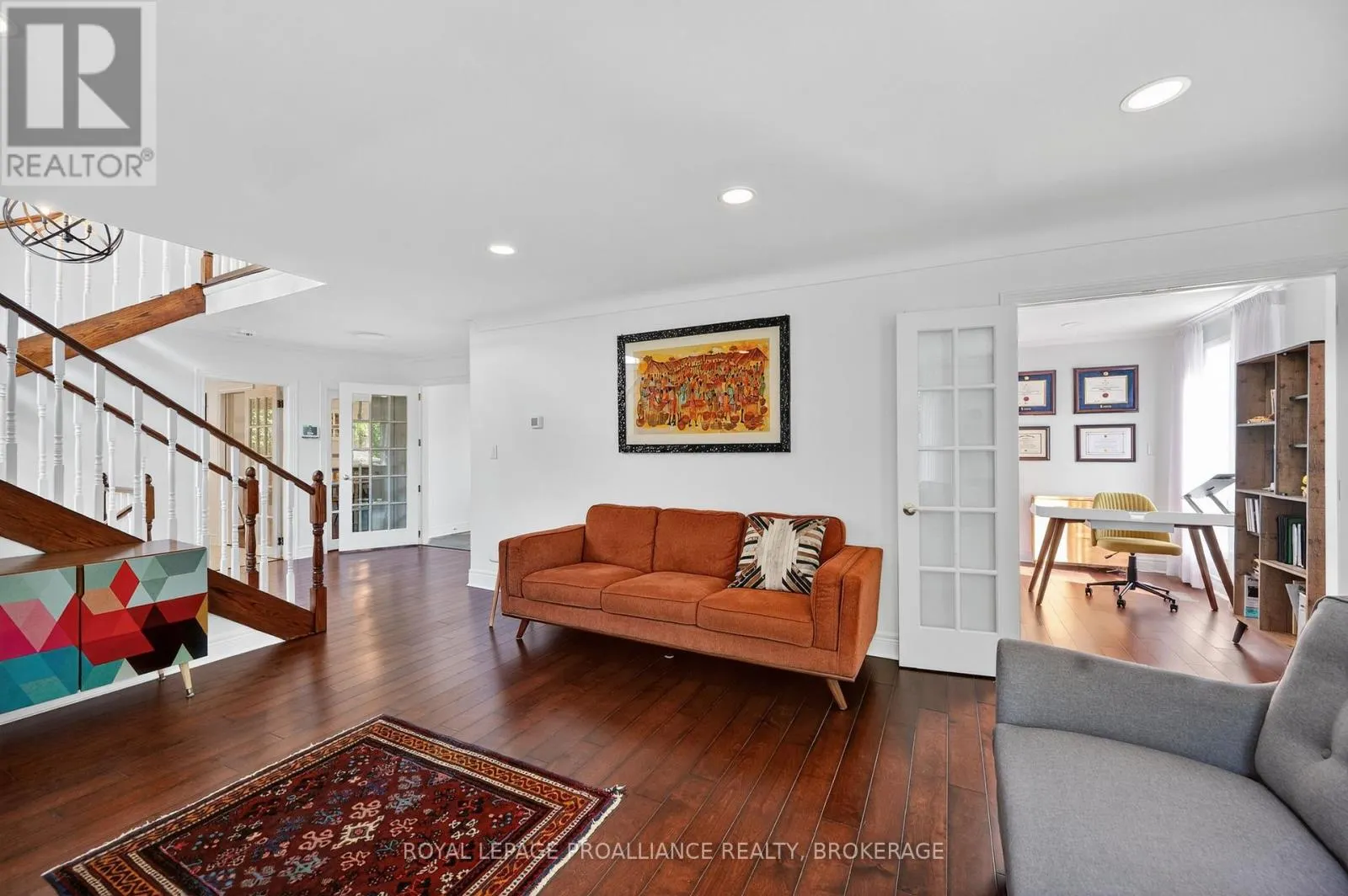 202 ALWINGTON PLACE