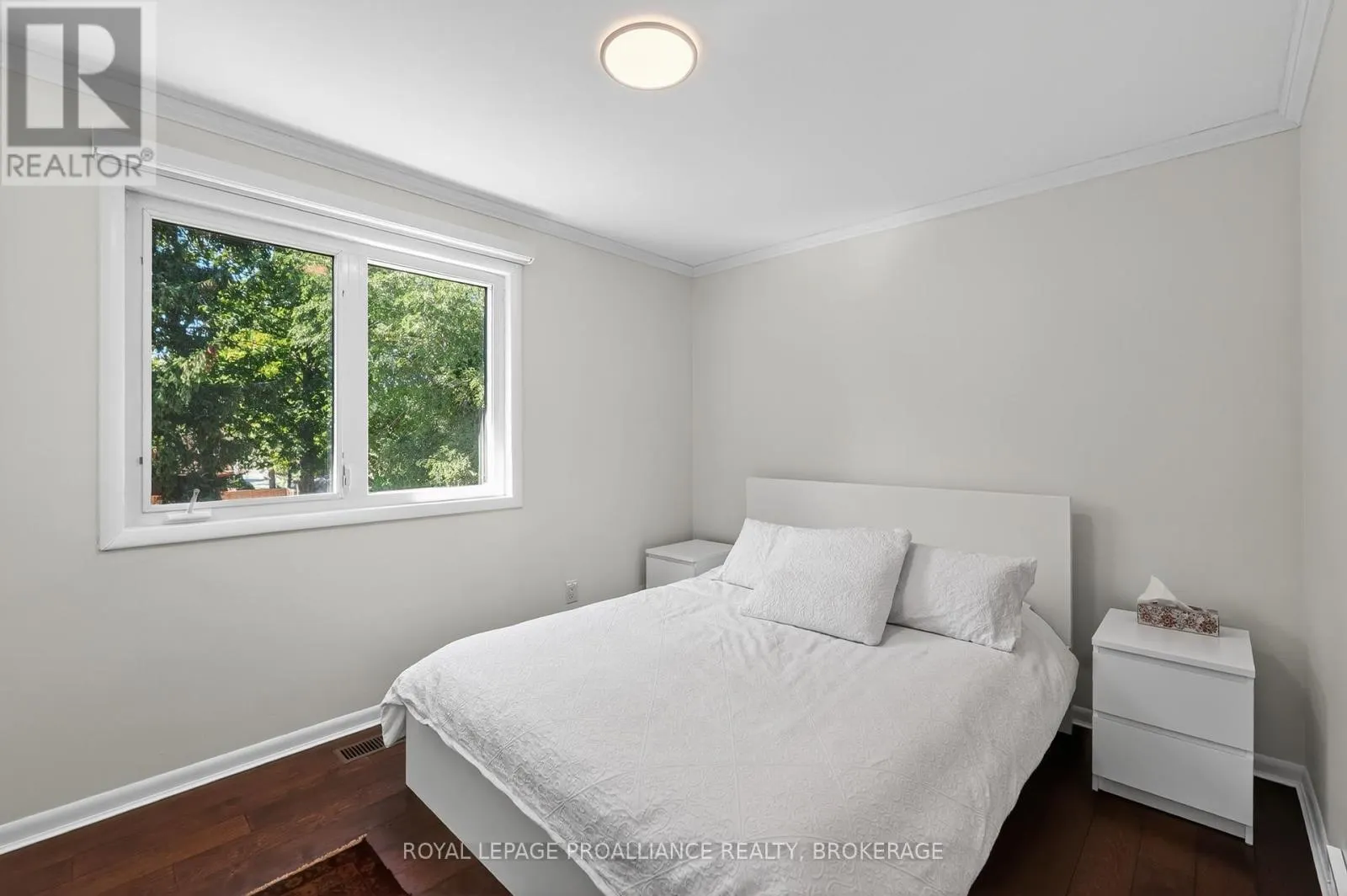 202 ALWINGTON PLACE