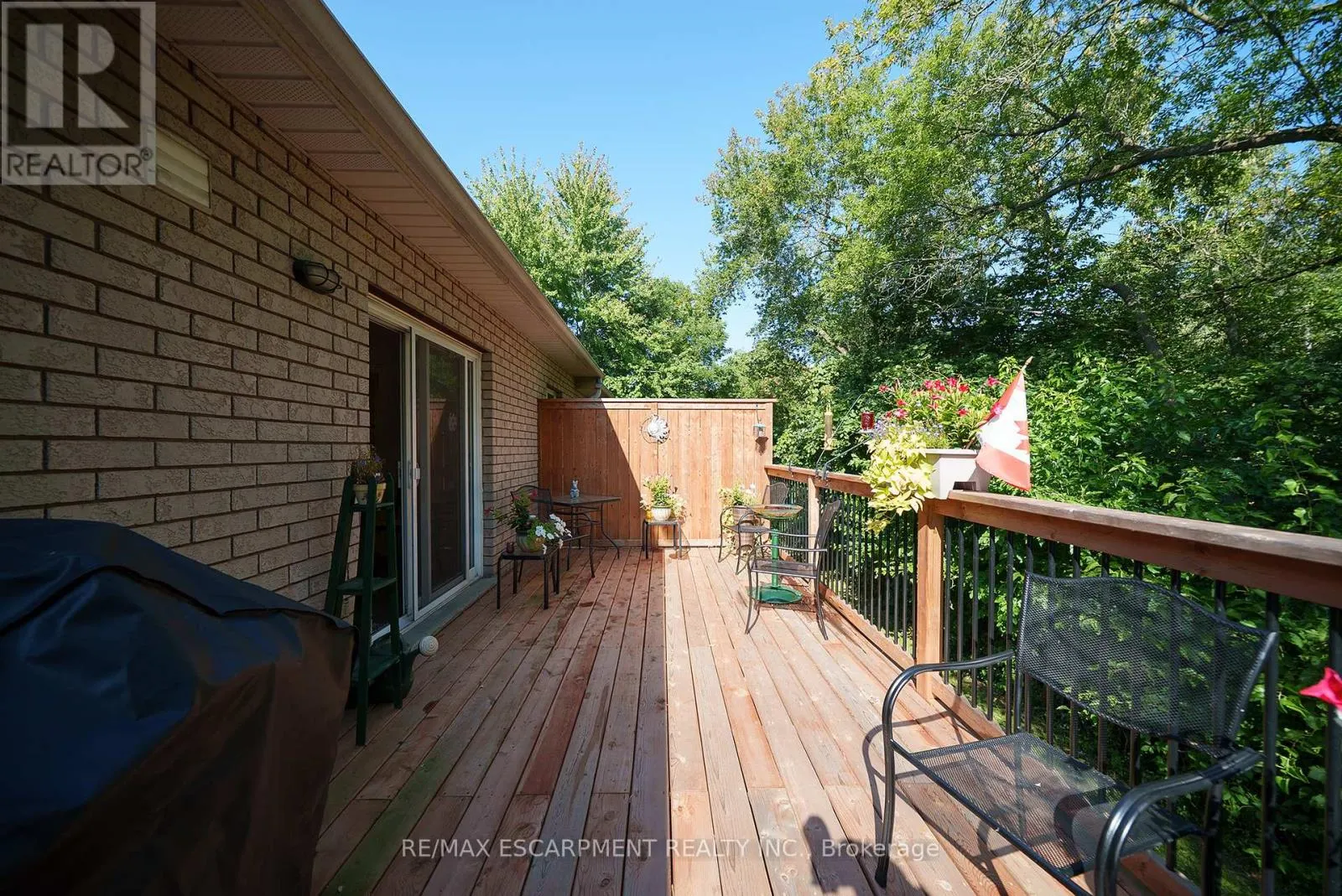 8 - 24 HARDY ROAD
