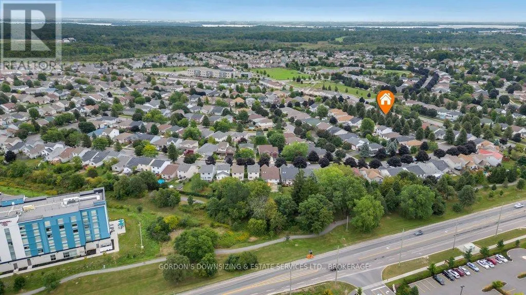 464 FREEMAN CRESCENT