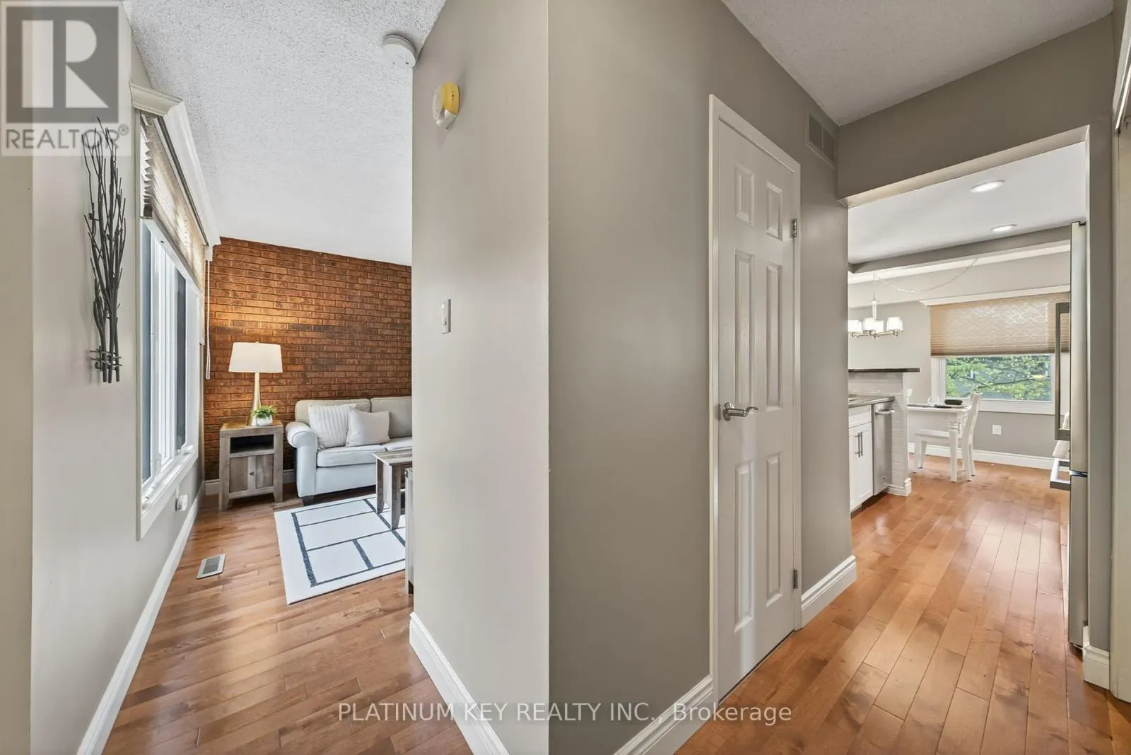 27 - 295 WILKINS STREET, #27
