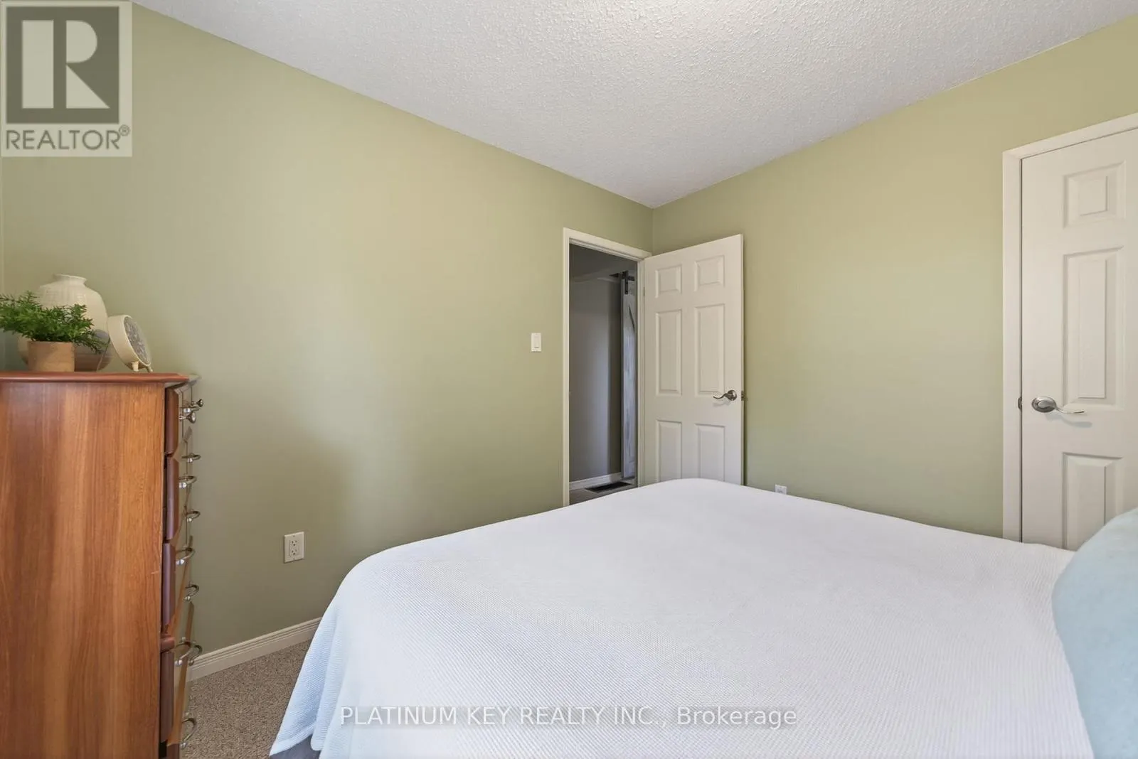 27 - 295 WILKINS STREET, #27