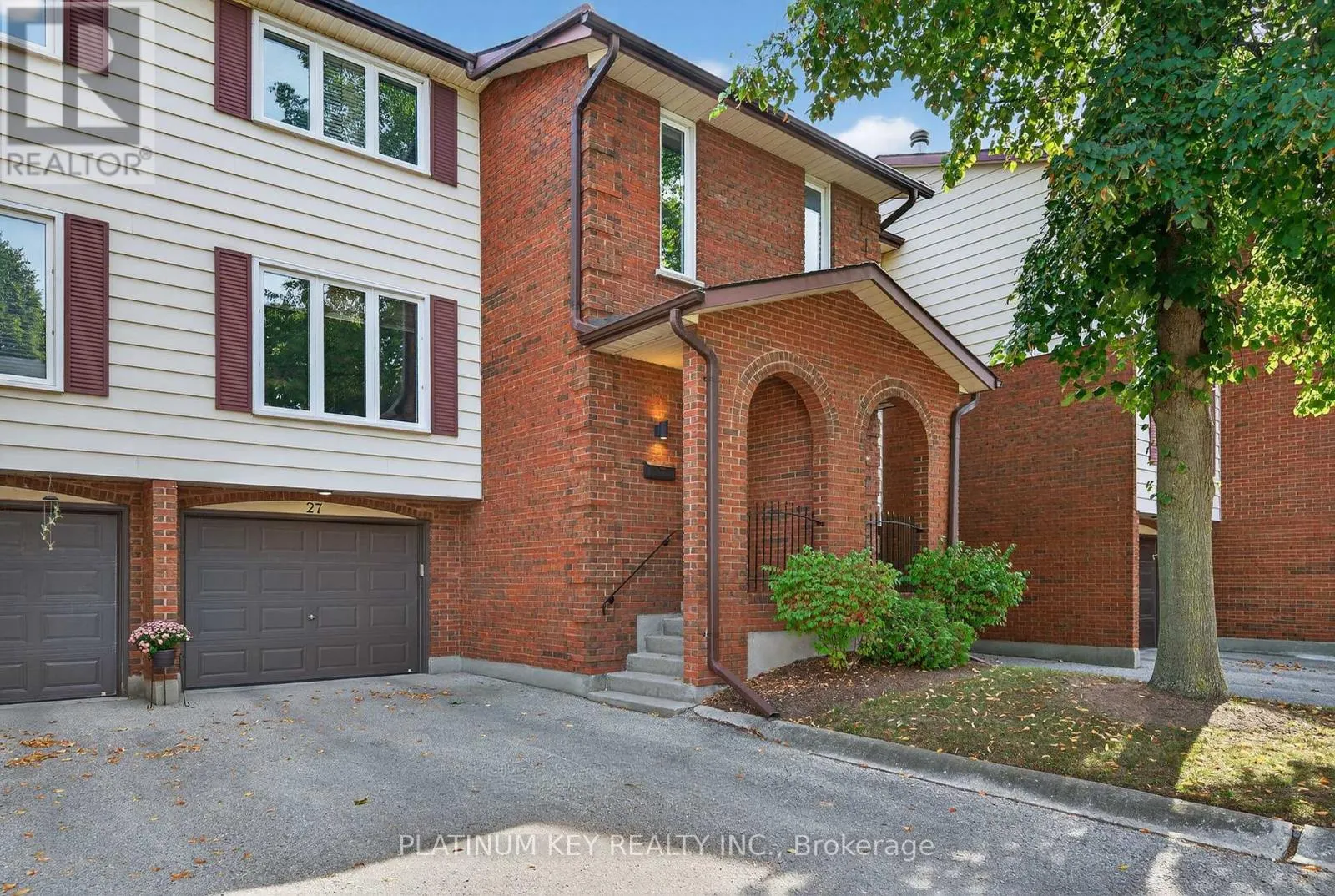 27 - 295 WILKINS STREET, #27