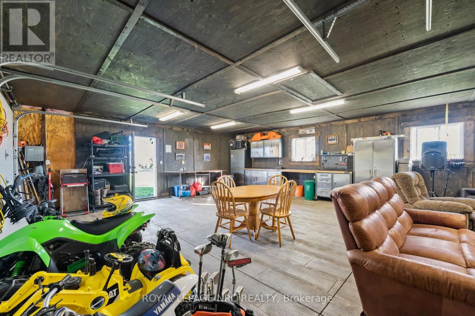 4692 GILMORE ROAD