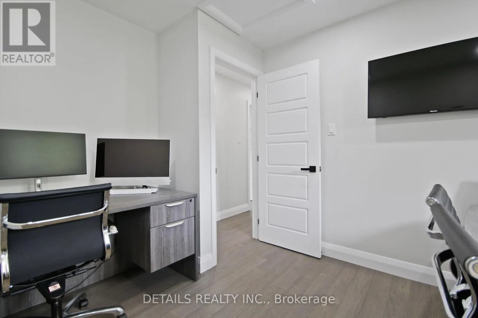 2708 BEKKERS COURT