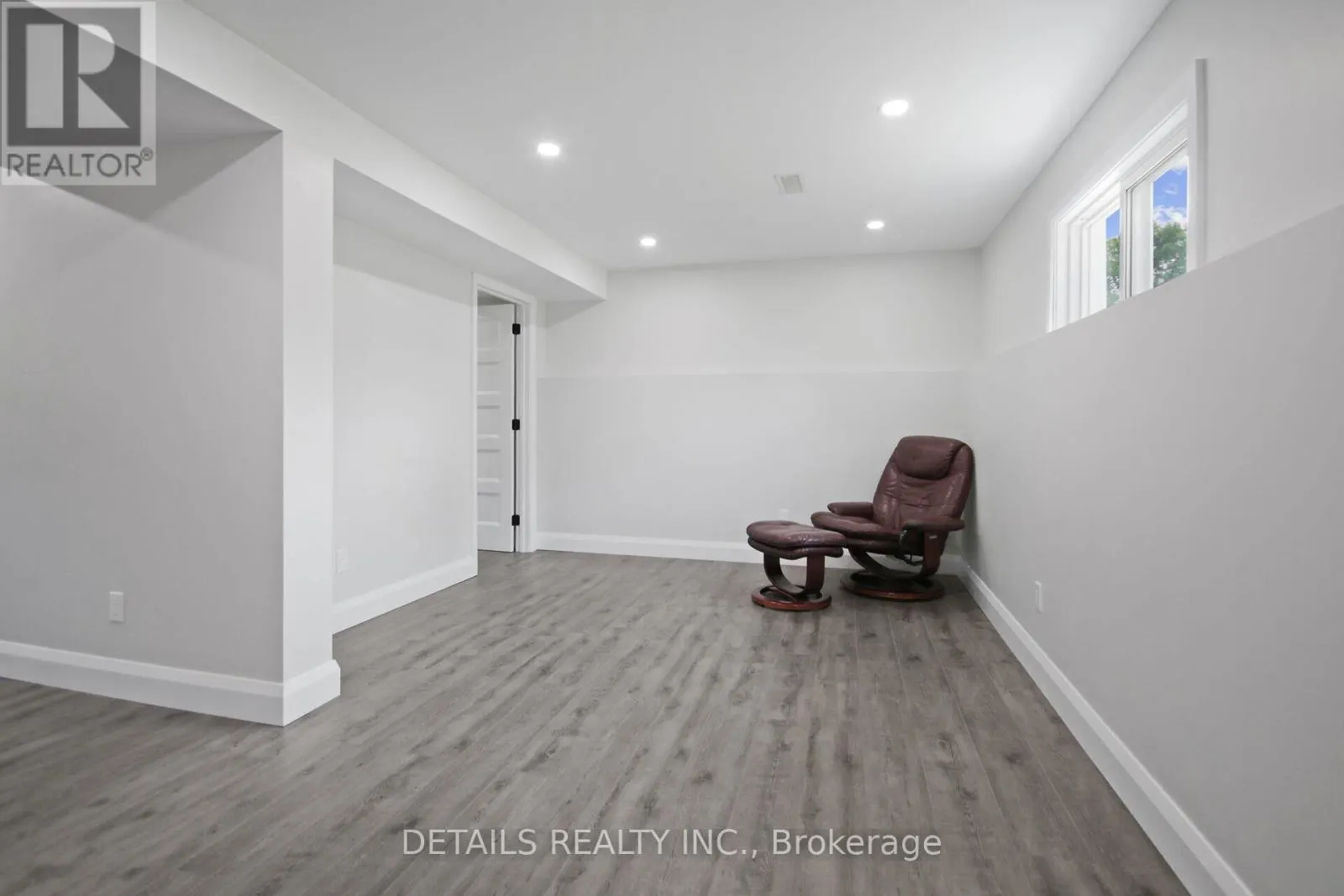 2708 BEKKERS COURT